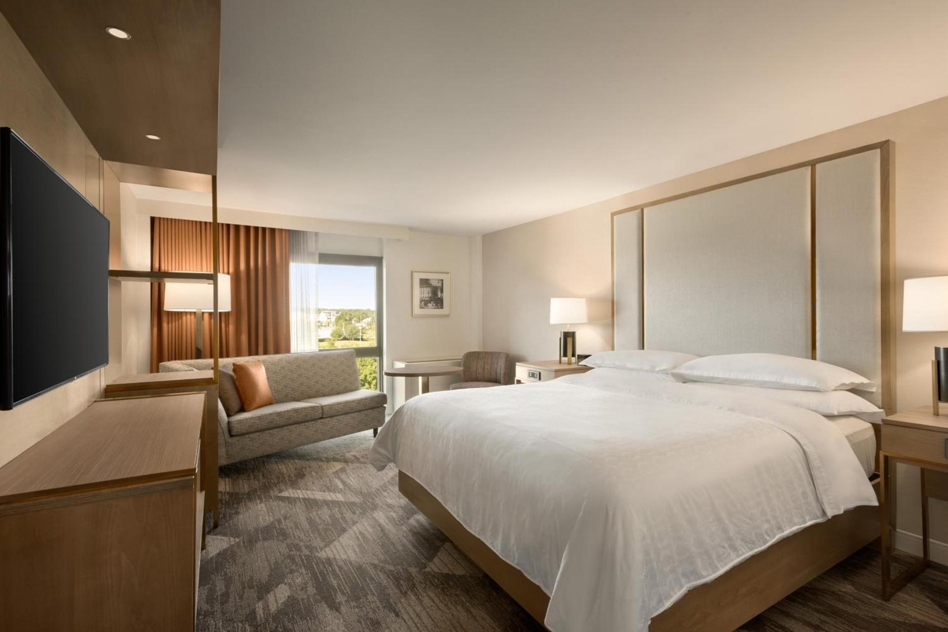 Madison Marriott South photo 13