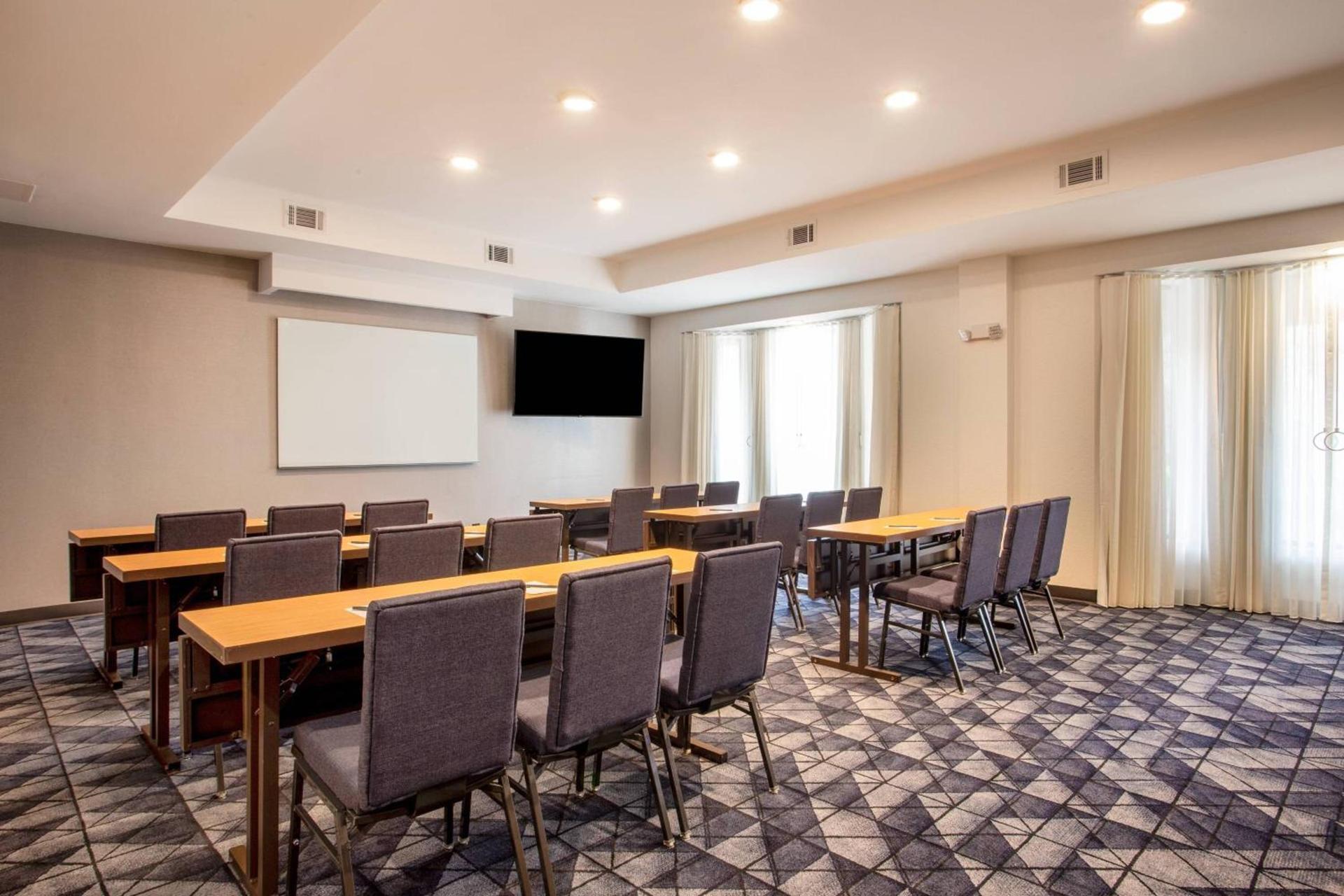 Courtyard by Marriott Orlando Altamonte Springs Maitland photo 35