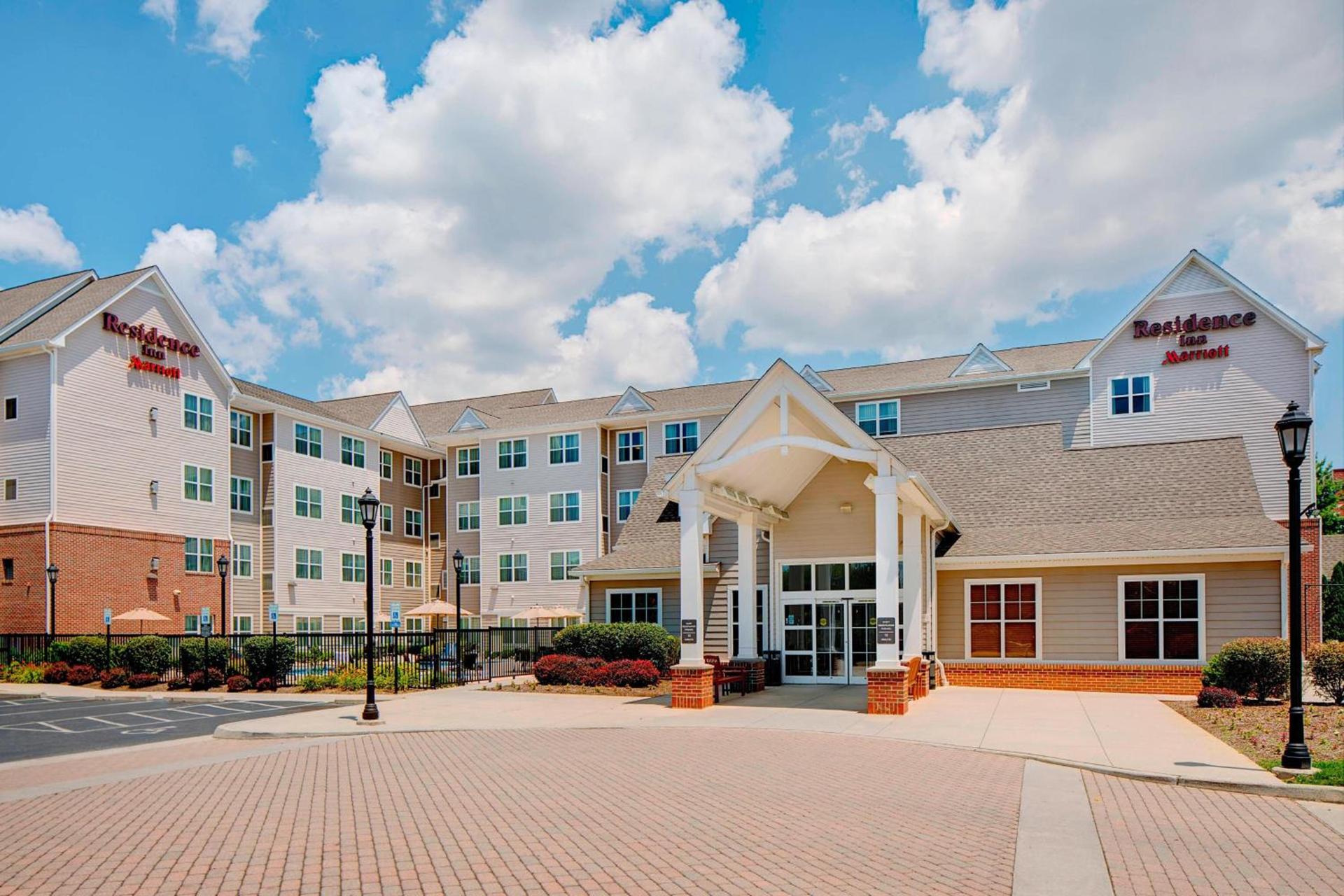 Residence Inn by Marriott Roanoke Airport photo 1
