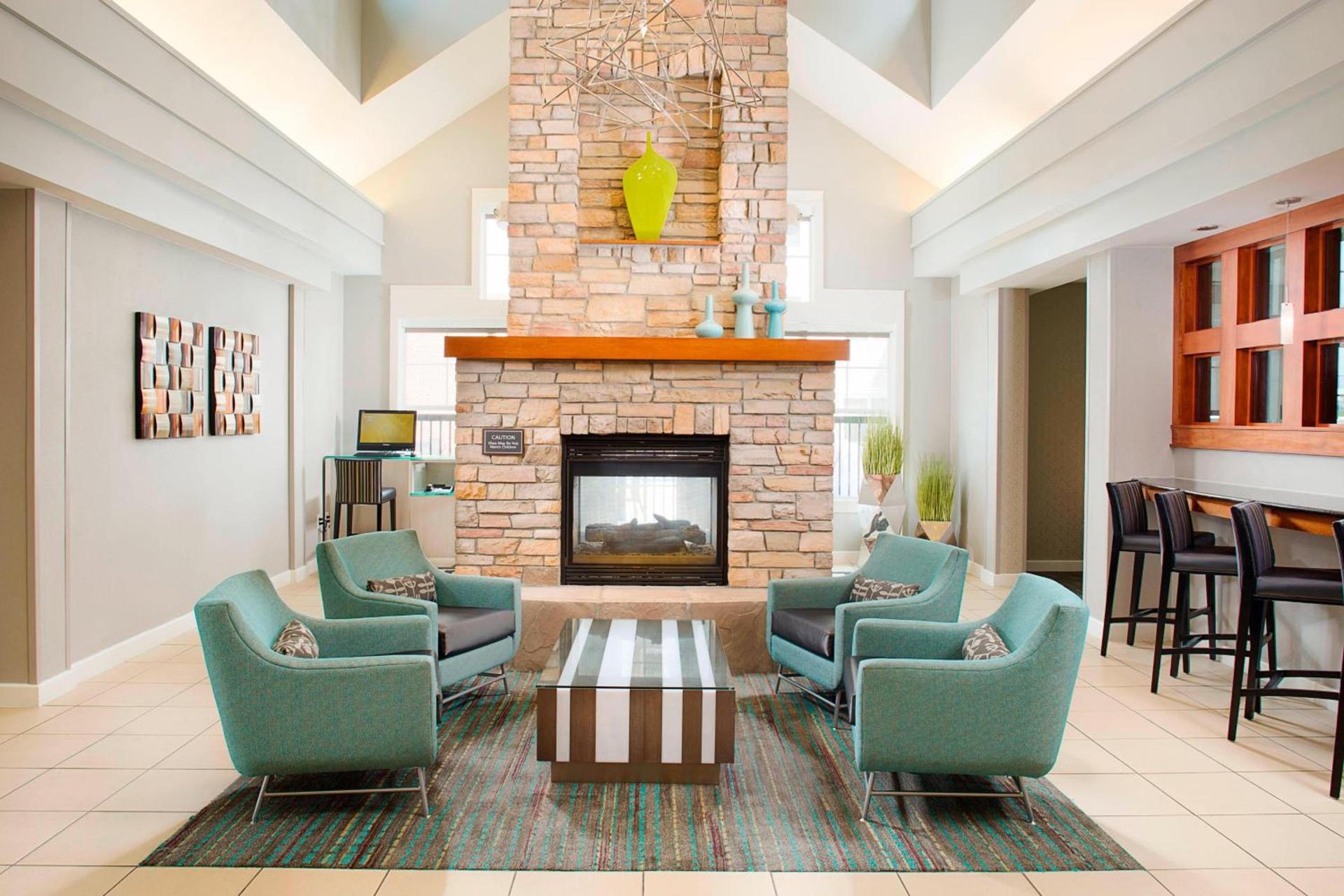 Residence Inn by Marriott Roanoke Airport photo 3