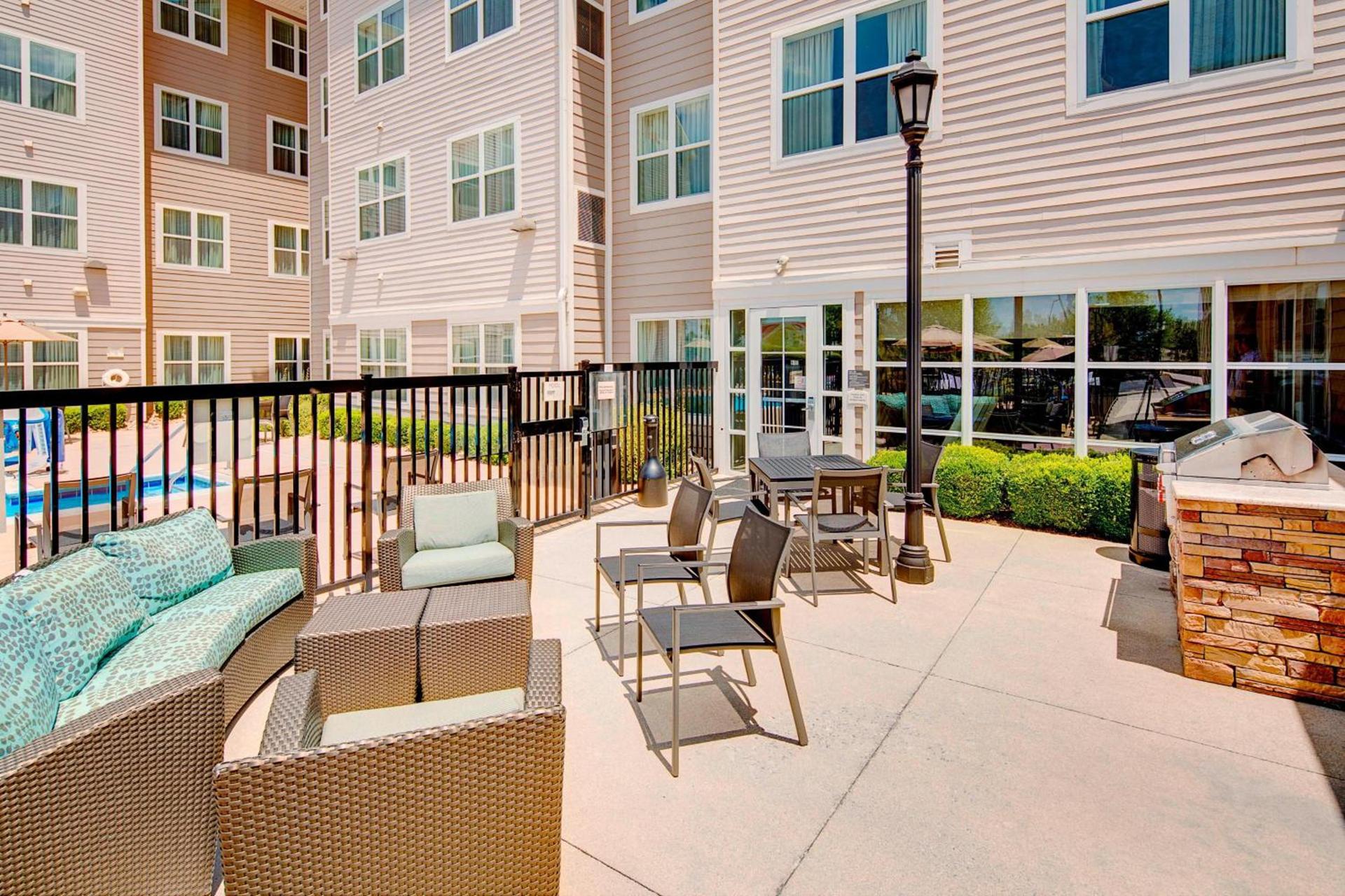 Residence Inn by Marriott Roanoke Airport photo 5