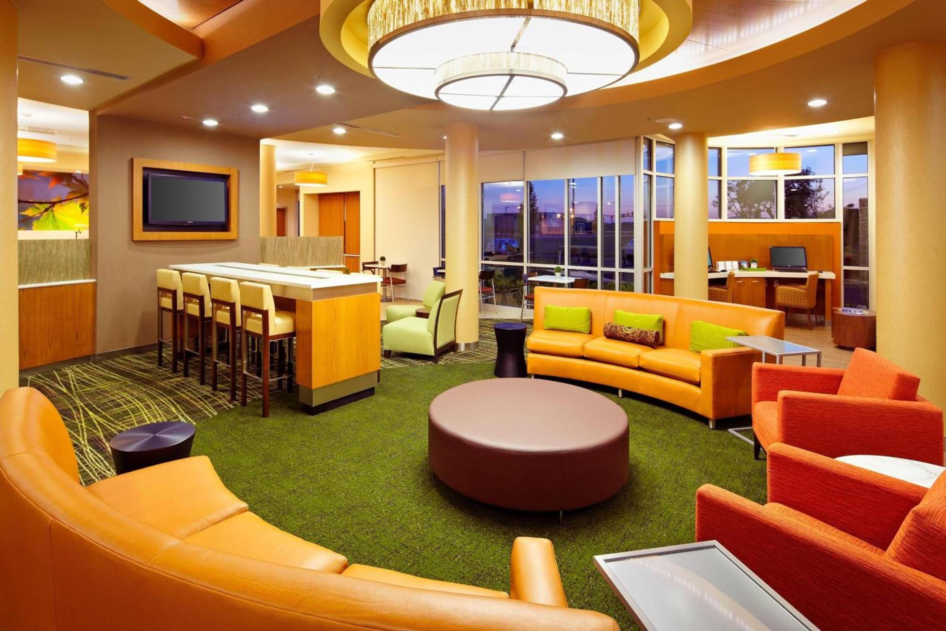 SpringHill Suites by Marriott Pittsburgh Latrobe photo 2
