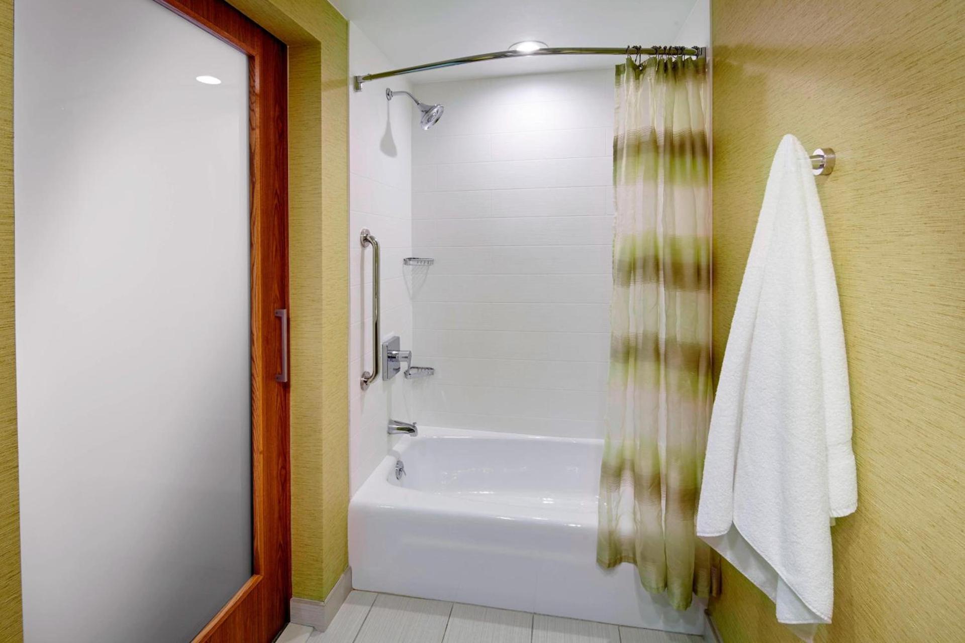 SpringHill Suites by Marriott Pittsburgh Latrobe photo 9