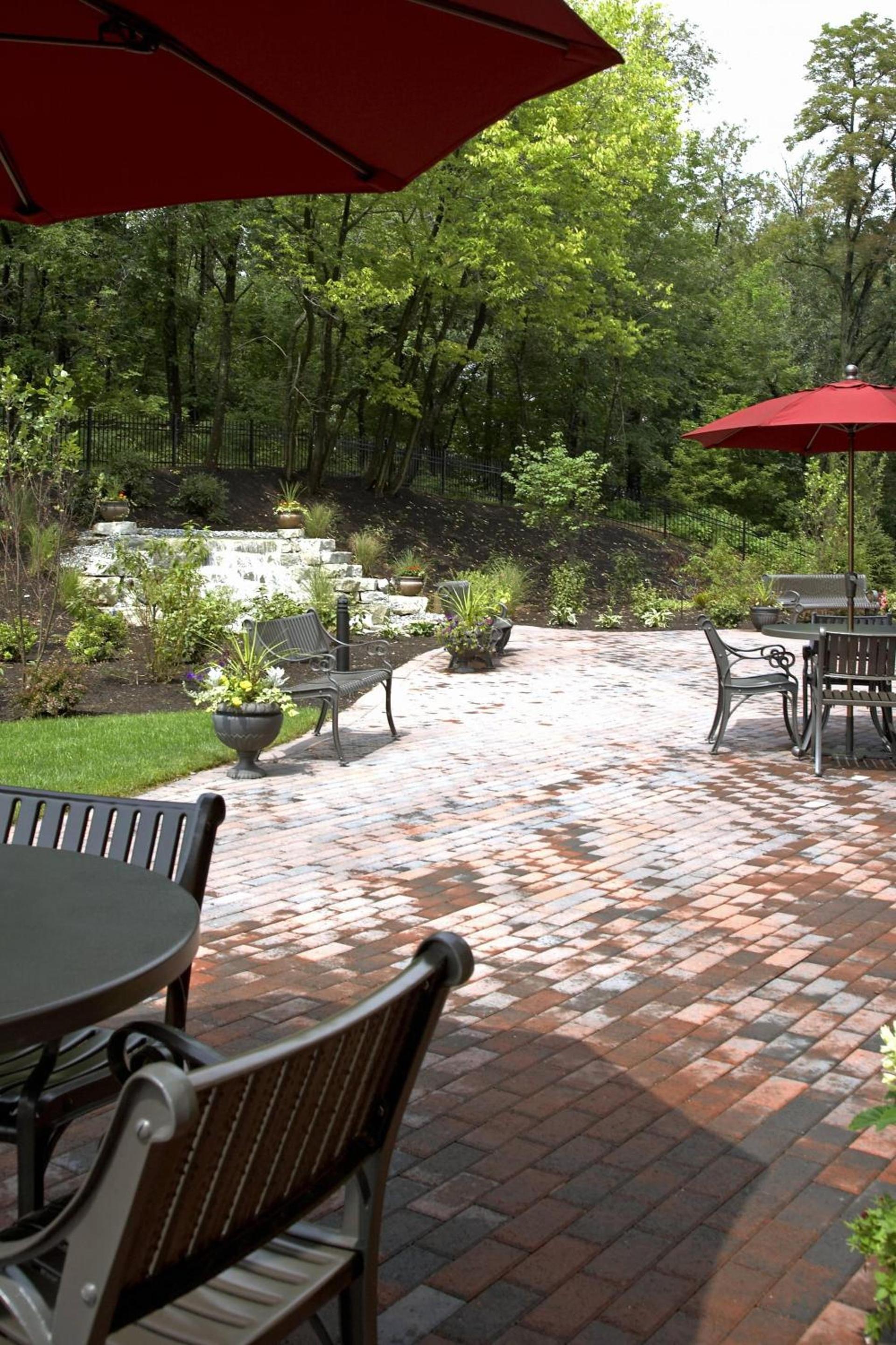 Courtyard Pittsburgh Greensburg photo 5