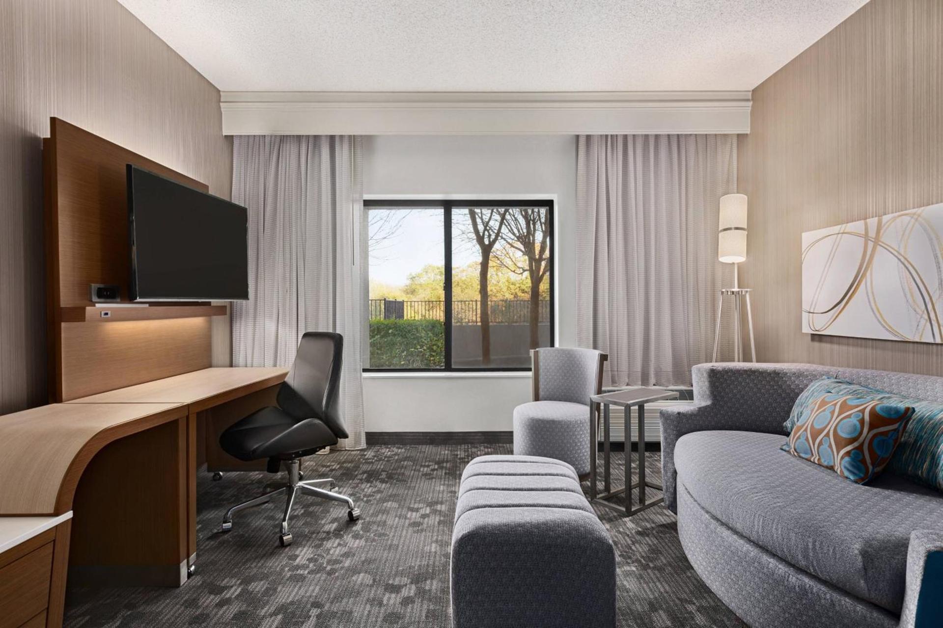 Courtyard by Marriott Roseville photo 22