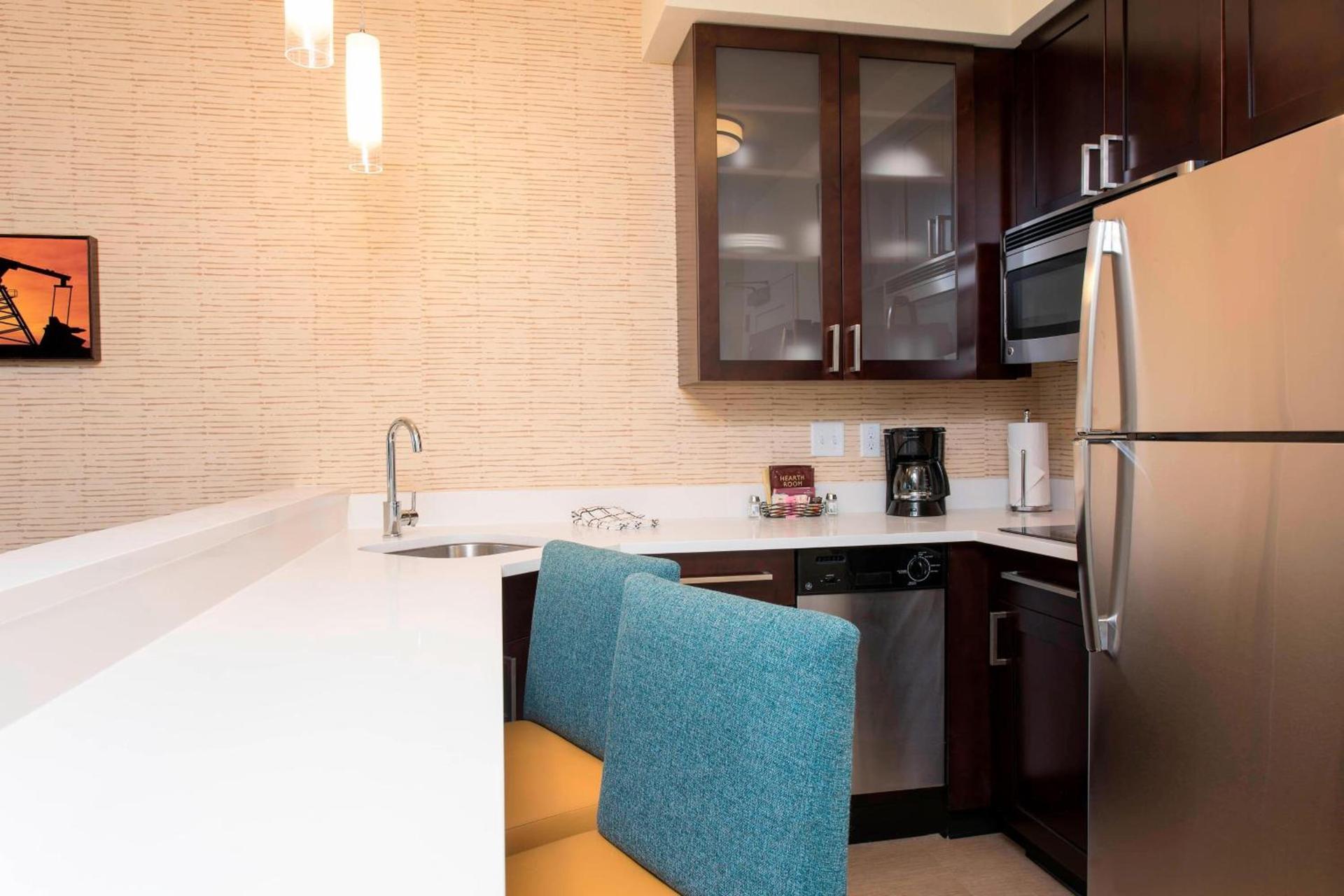 Residence Inn by Marriott Houston City Place photo 10