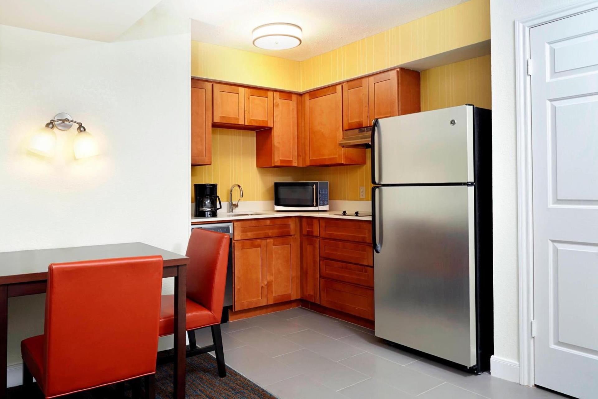 Extended Stay America Suites - Houston - Galleria photo 14