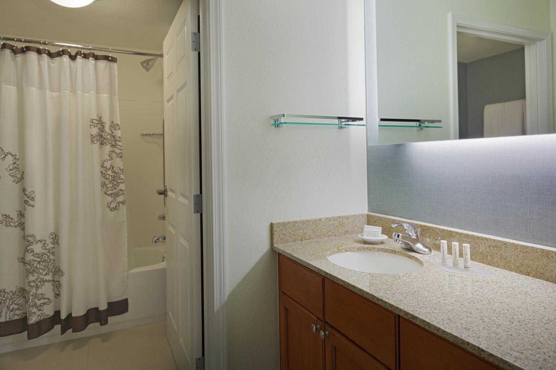 Extended Stay America Suites - Houston - Galleria photo 15