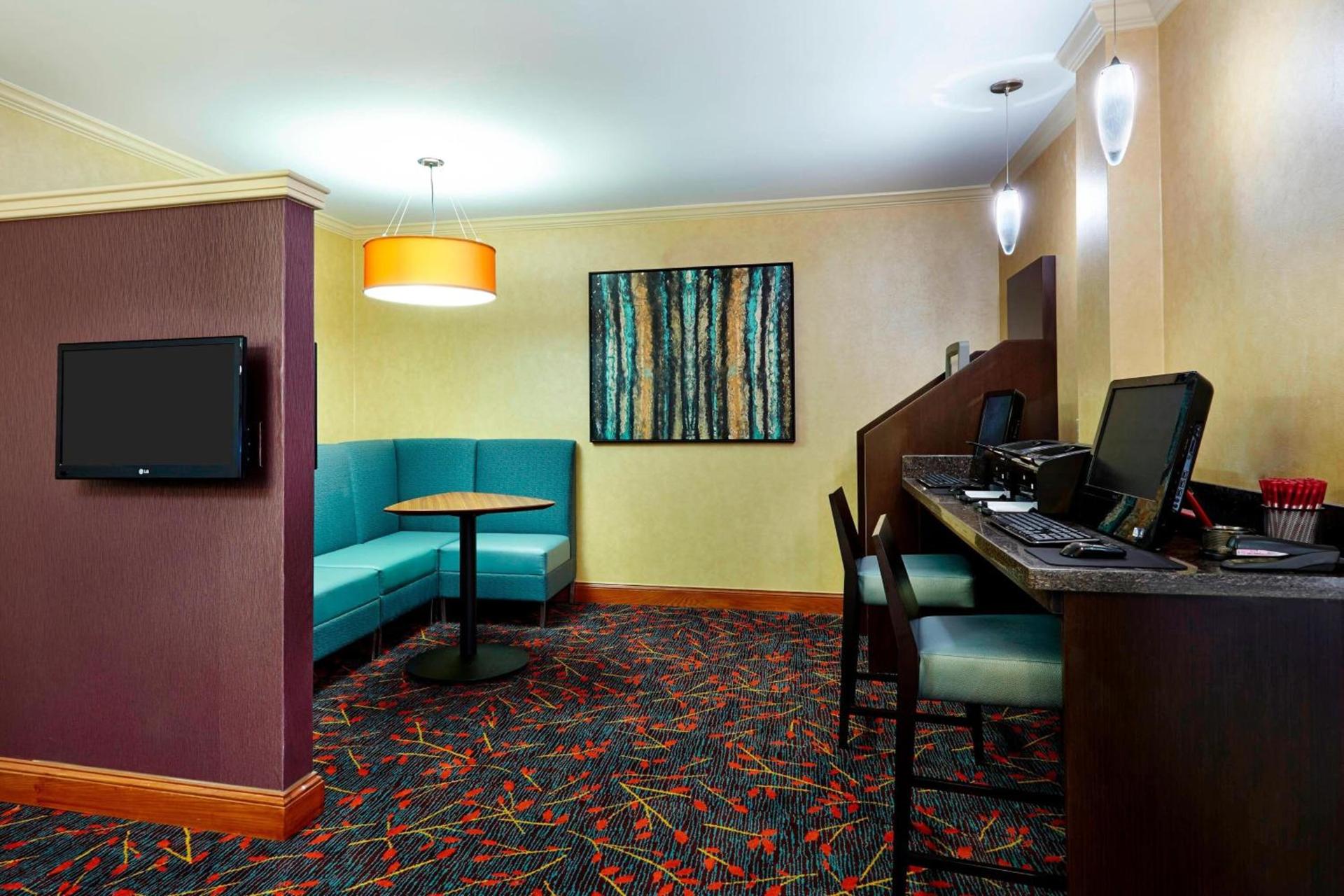 Extended Stay America Suites - Houston - Galleria photo 17