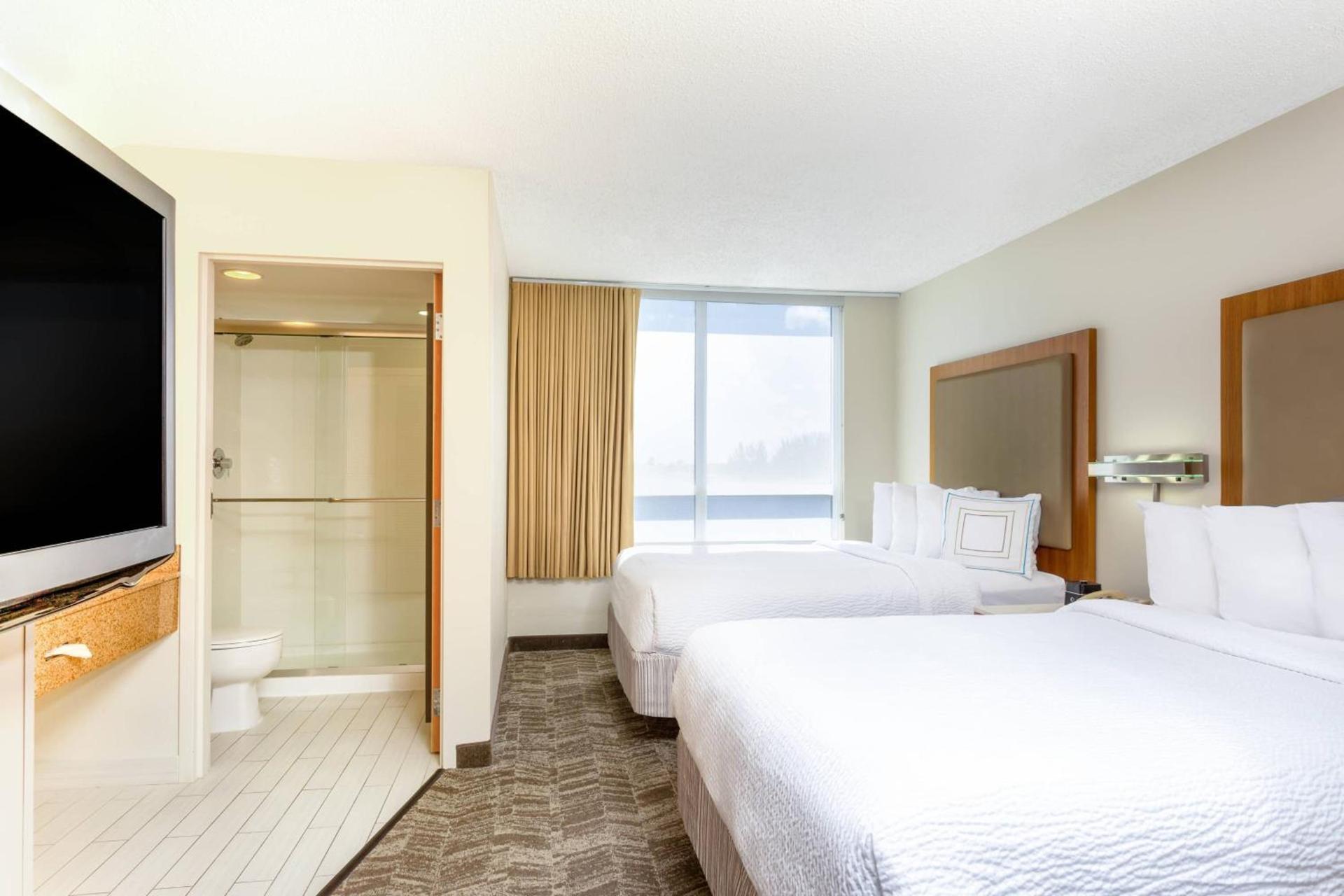 SpringHill Suites by Marriott Miami Airport South Blue Lagoon Area photo 7