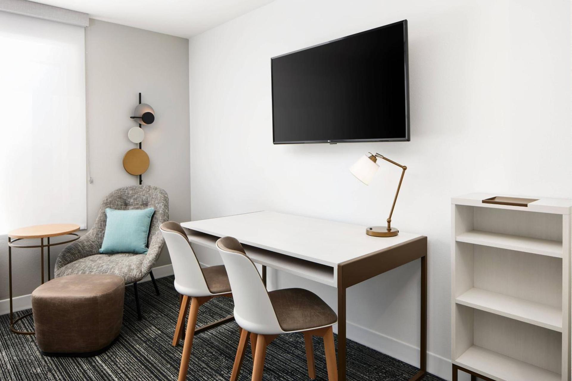 TownePlace Suites by Marriott Tampa Casino Area photo 6