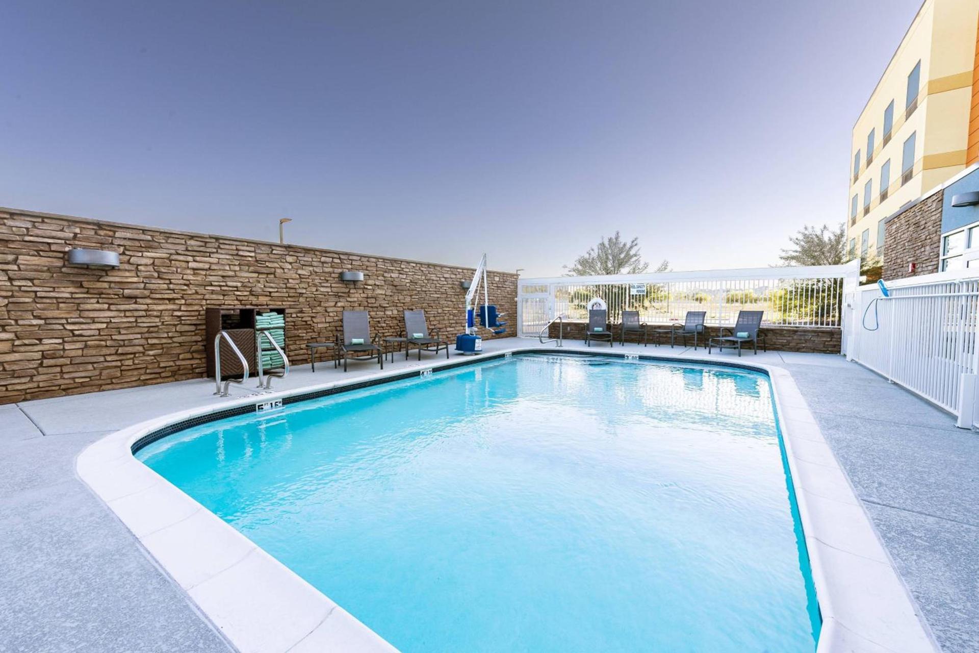 Fairfield Inn & Suites by Marriott Phoenix West/Tolleson photo 15