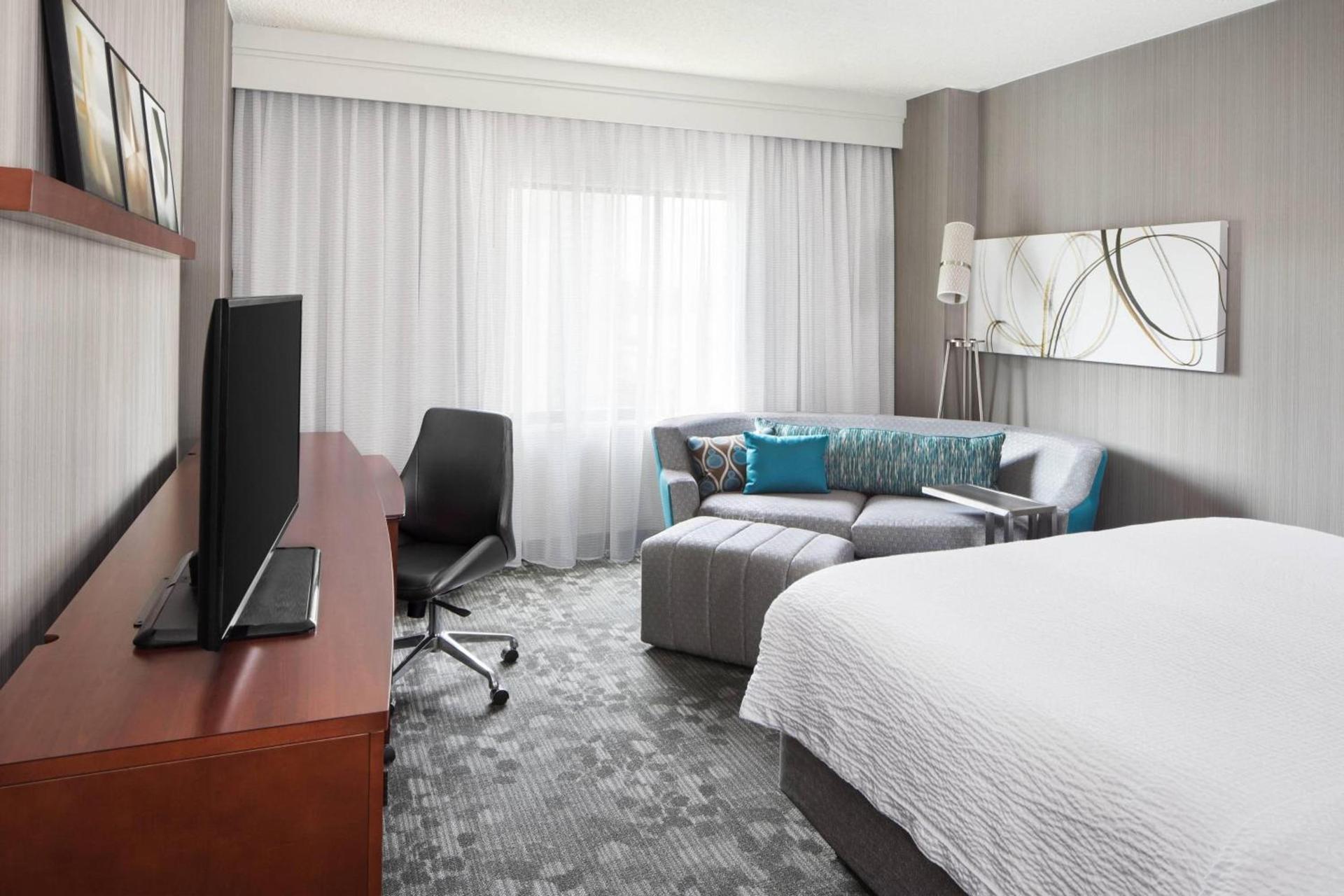 Courtyard By Marriott Jersey City Newport photo 9