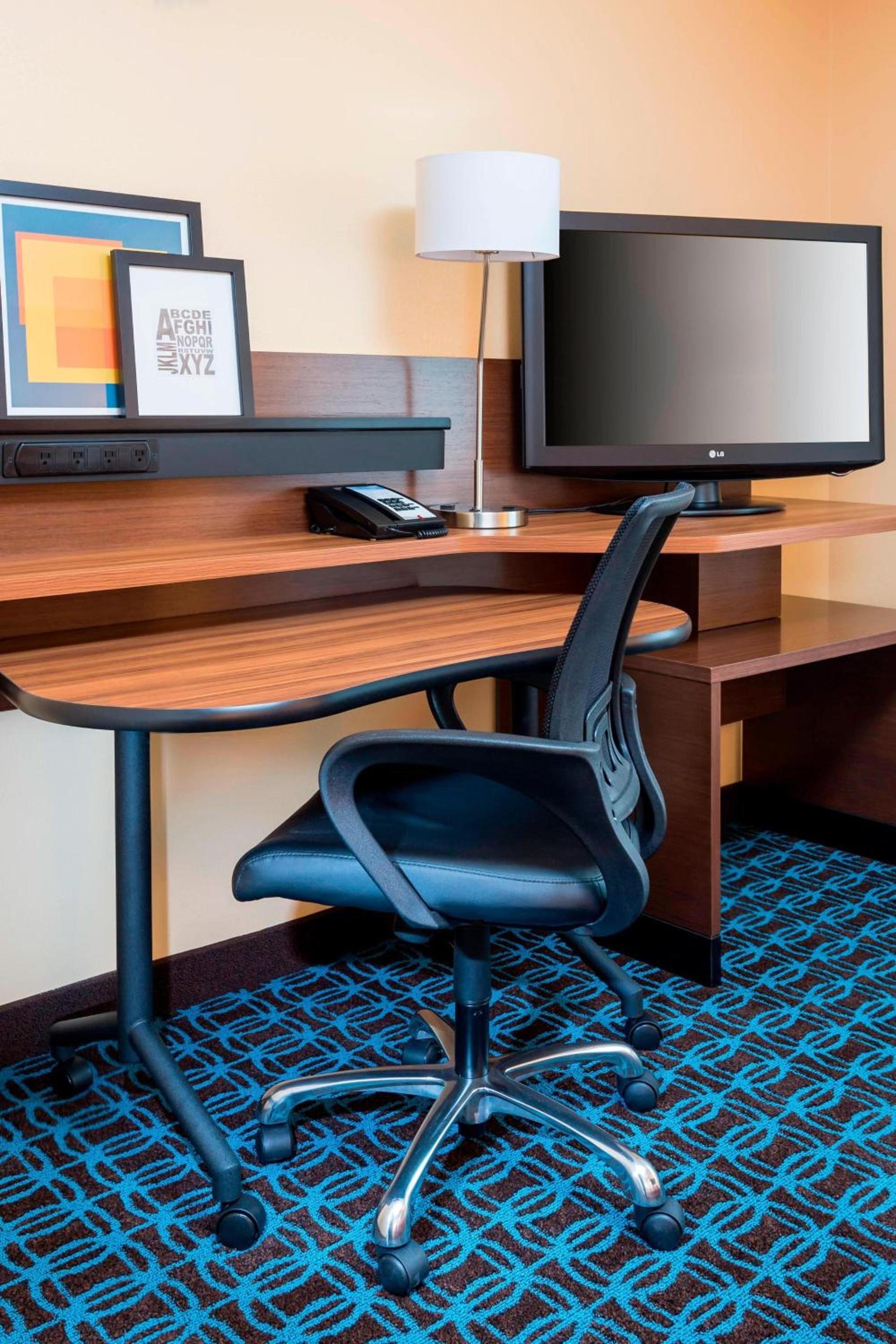 Fairfield Inn & Suites Tyler photo 11