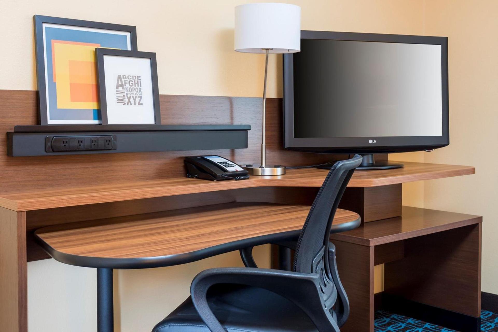 Fairfield Inn & Suites Tyler photo 6