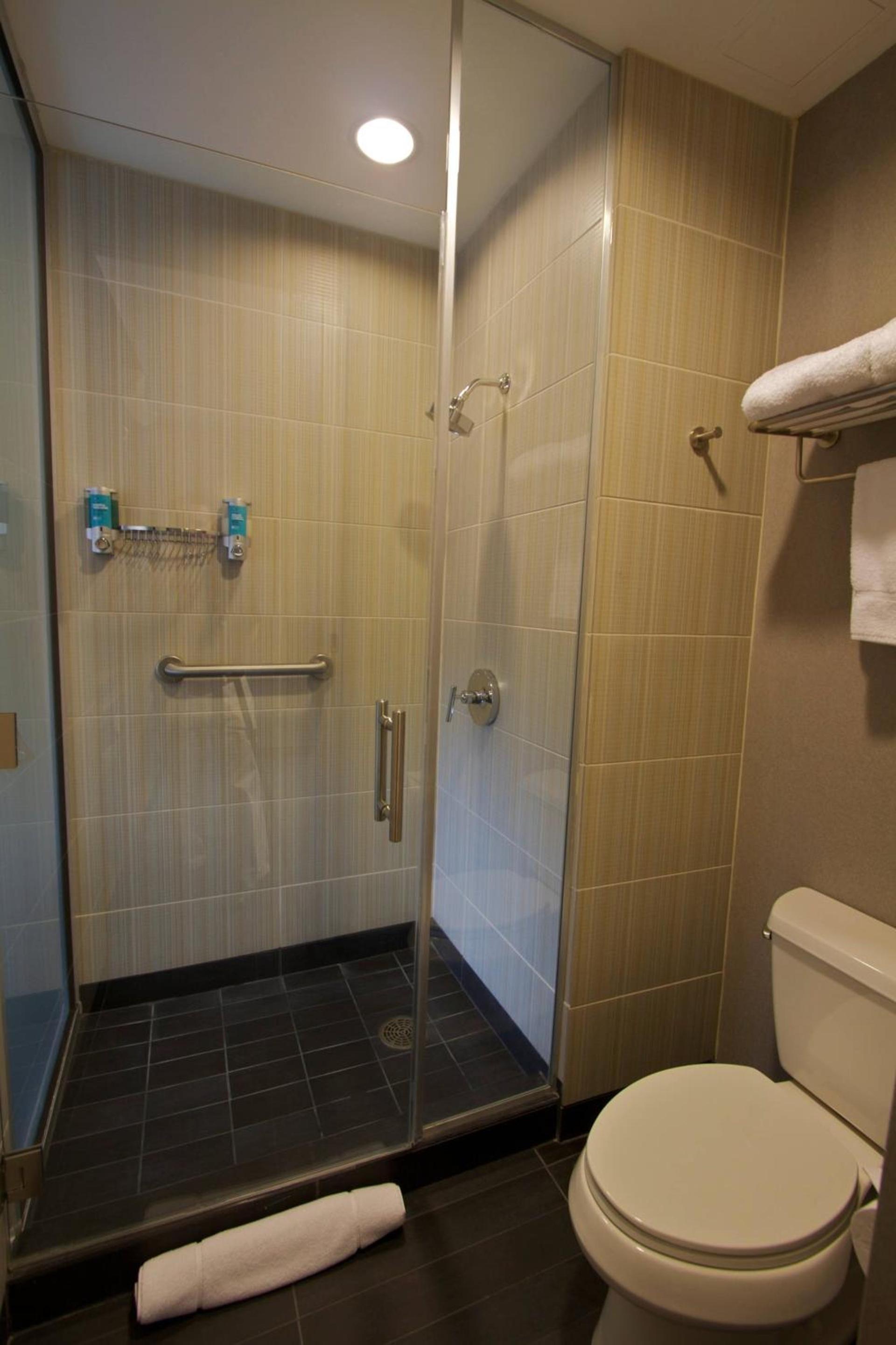 Aloft by Marriott Tulsa photo 21