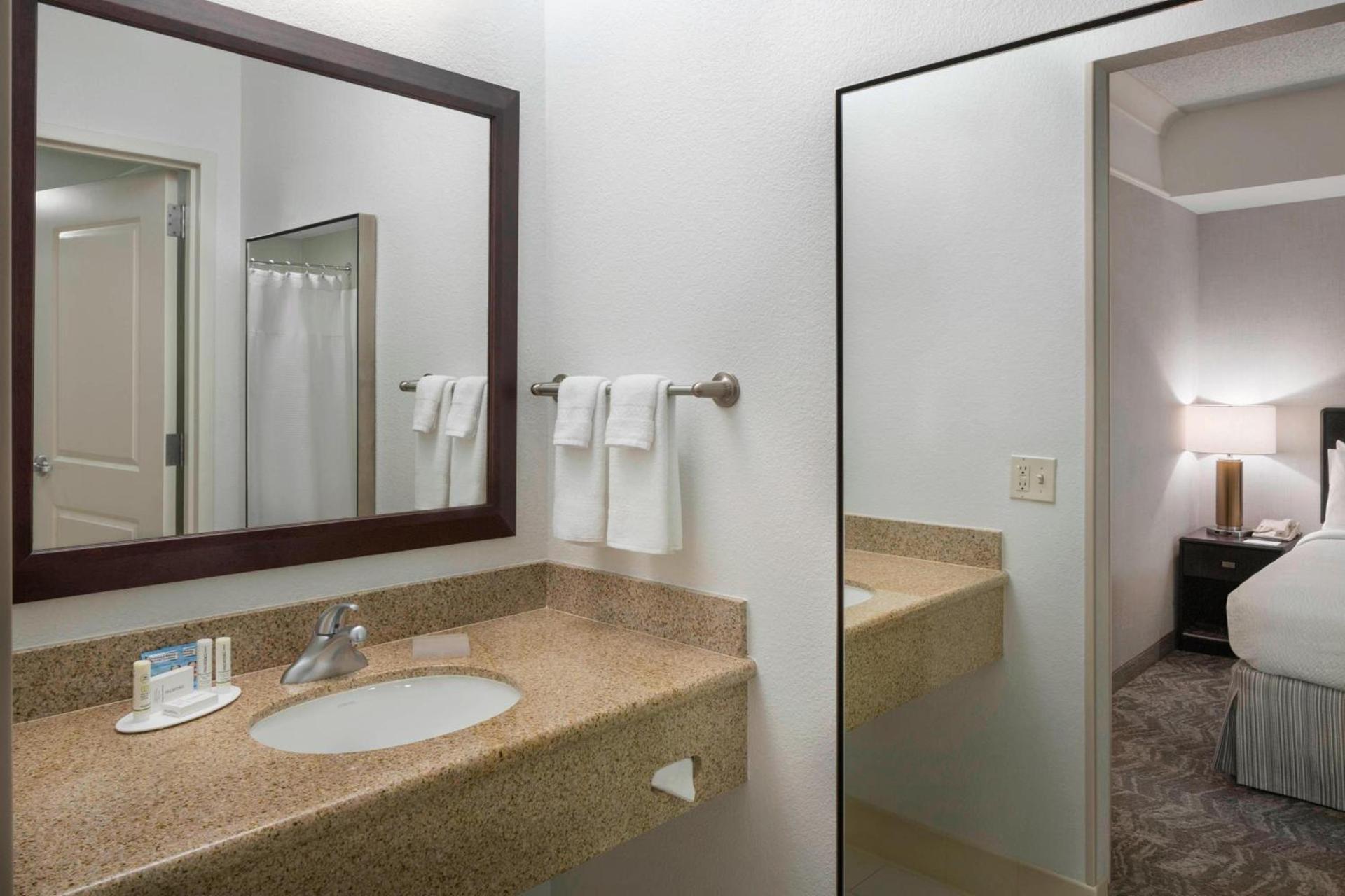 SpringHill Suites Napa Valley photo 10