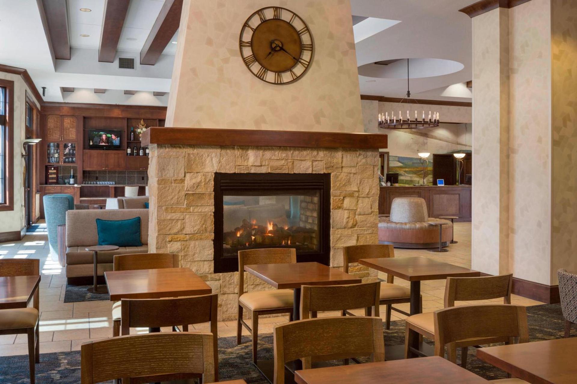 SpringHill Suites Napa Valley photo 13
