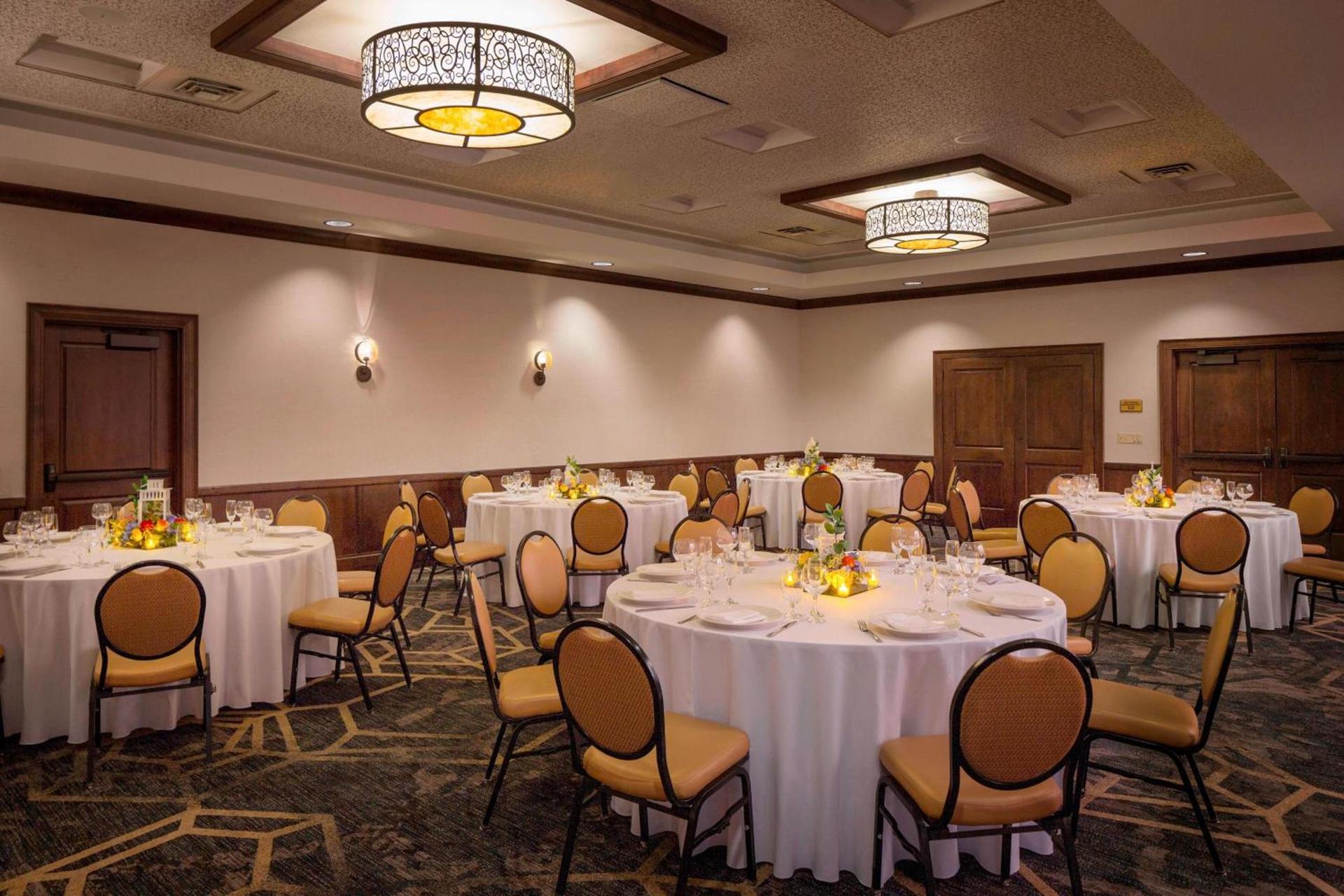 SpringHill Suites Napa Valley photo 23
