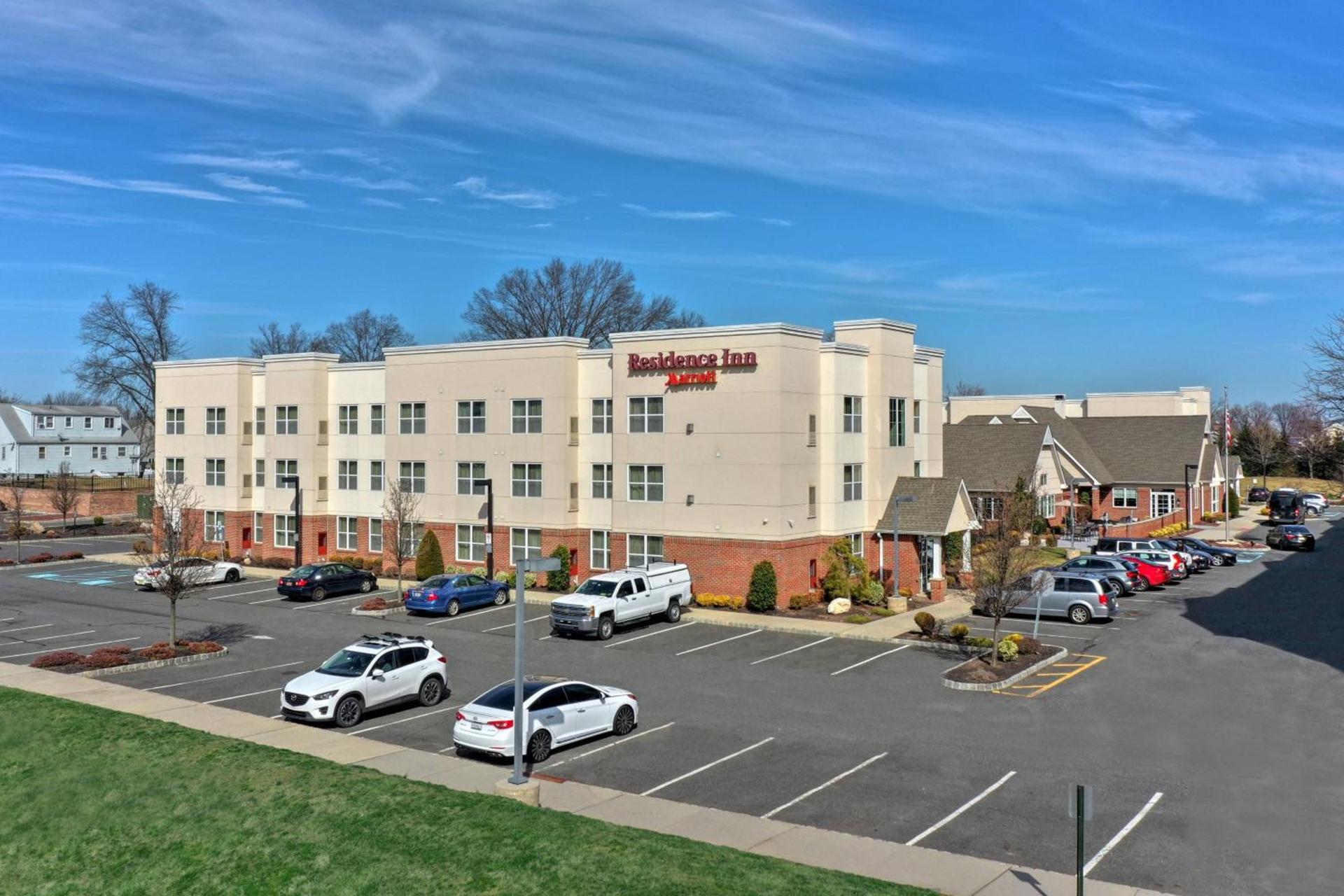 Residence Inn by Marriott Woodbridge Edison/Raritan Center — hotel in Woodbridge