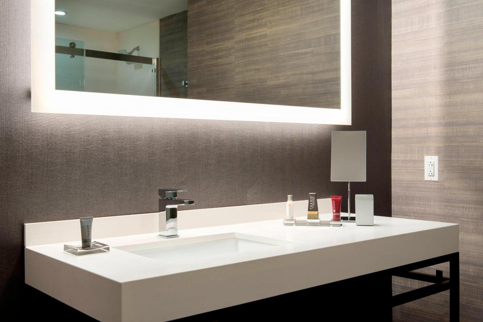 Bethesda North Marriott Hotel & Conference Center photo 27