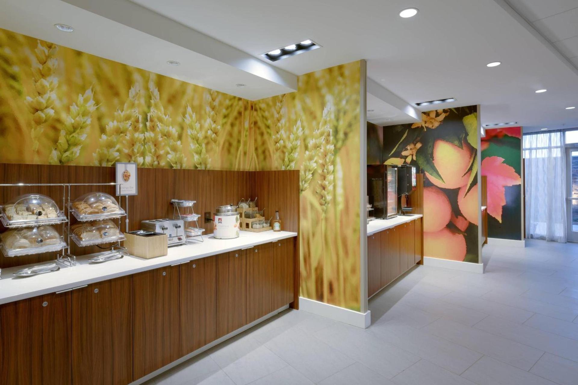 Fairfield Inn & Suites by Marriott Springfield North photo 26
