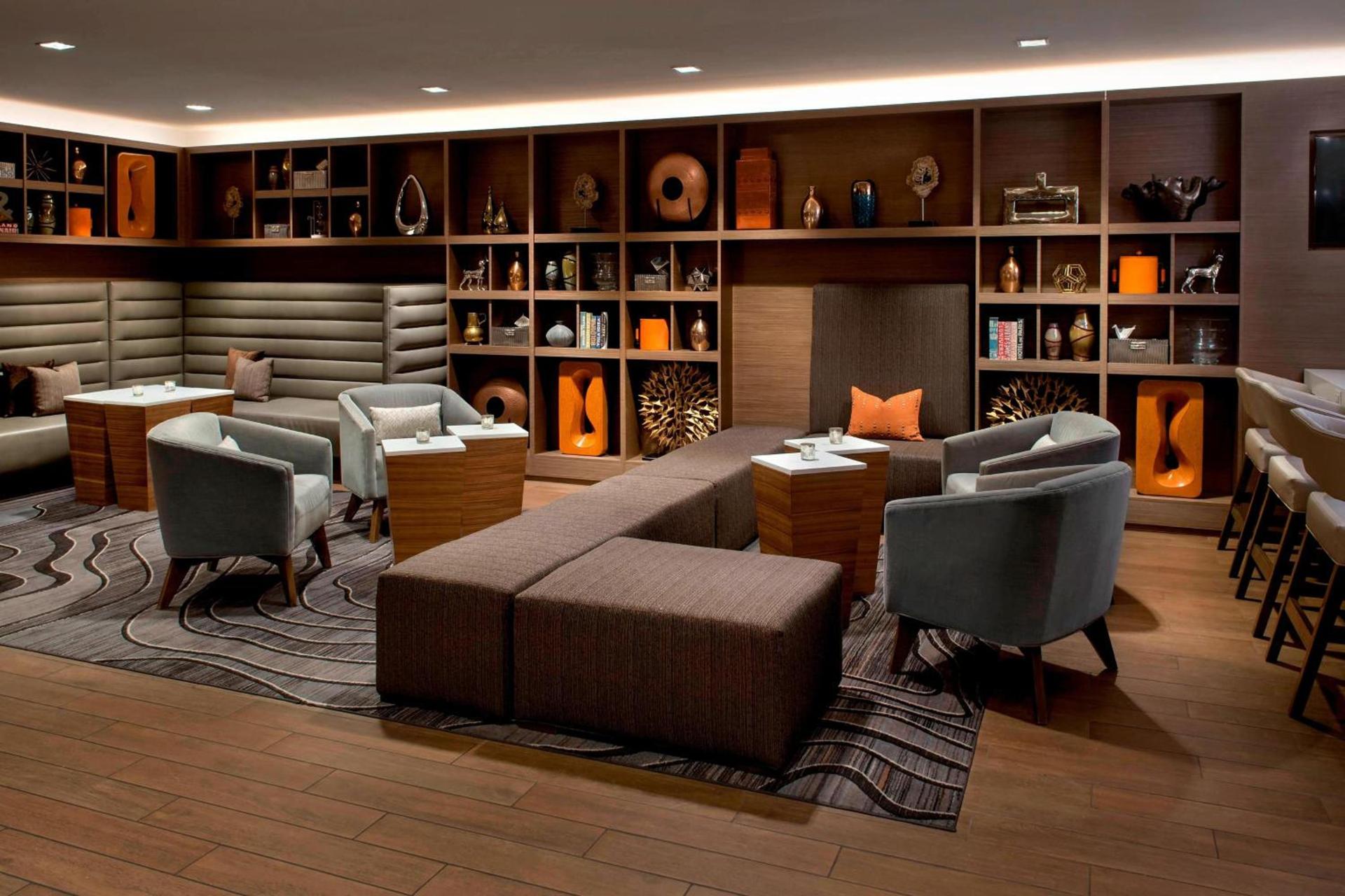 Marriott Melville Long Island photo 18