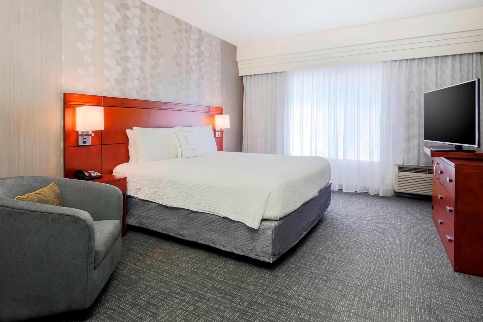 Courtyard by Marriott Dallas Arlington South photo 16