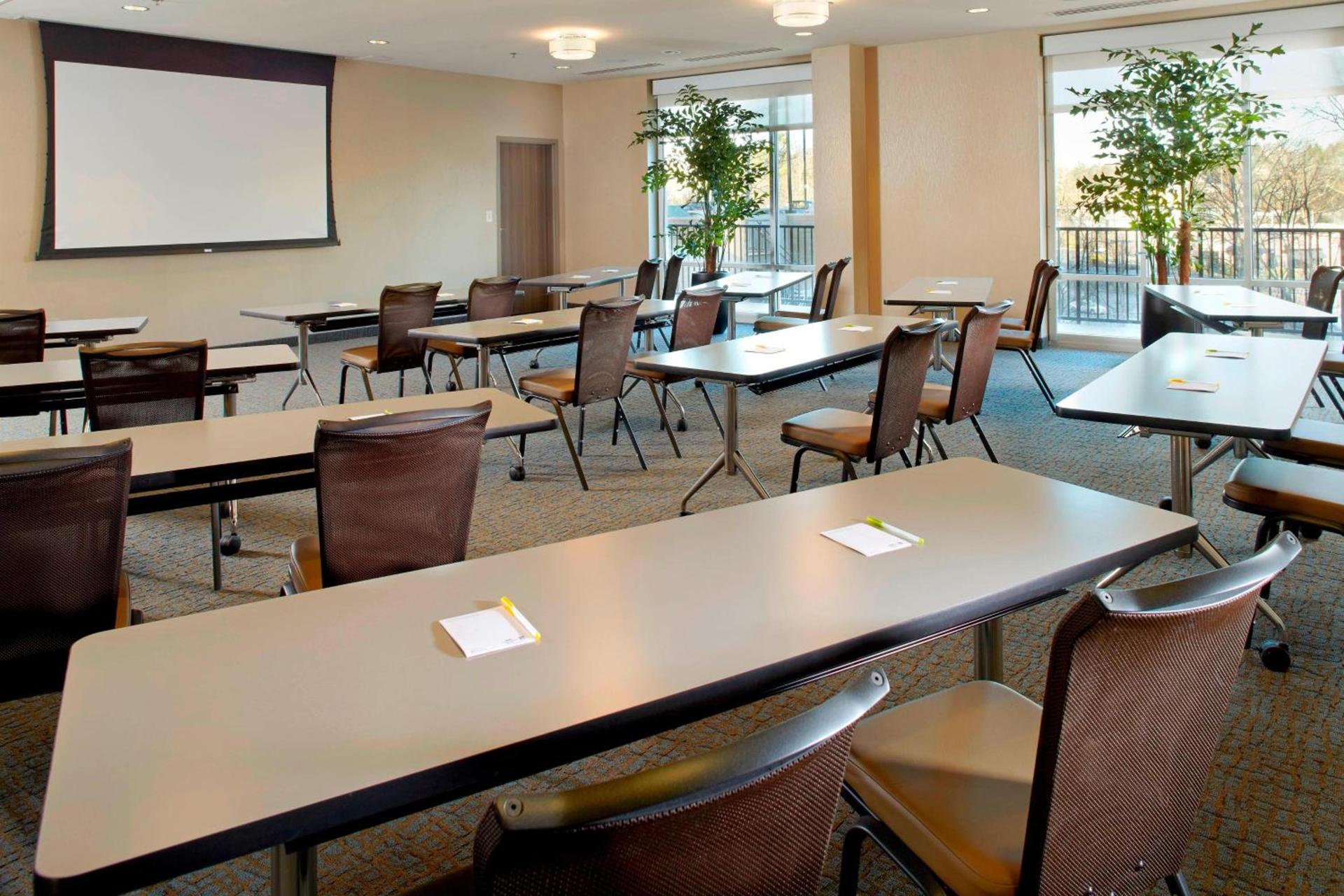 Courtyard by Marriott Knoxville West/Bearden photo 27