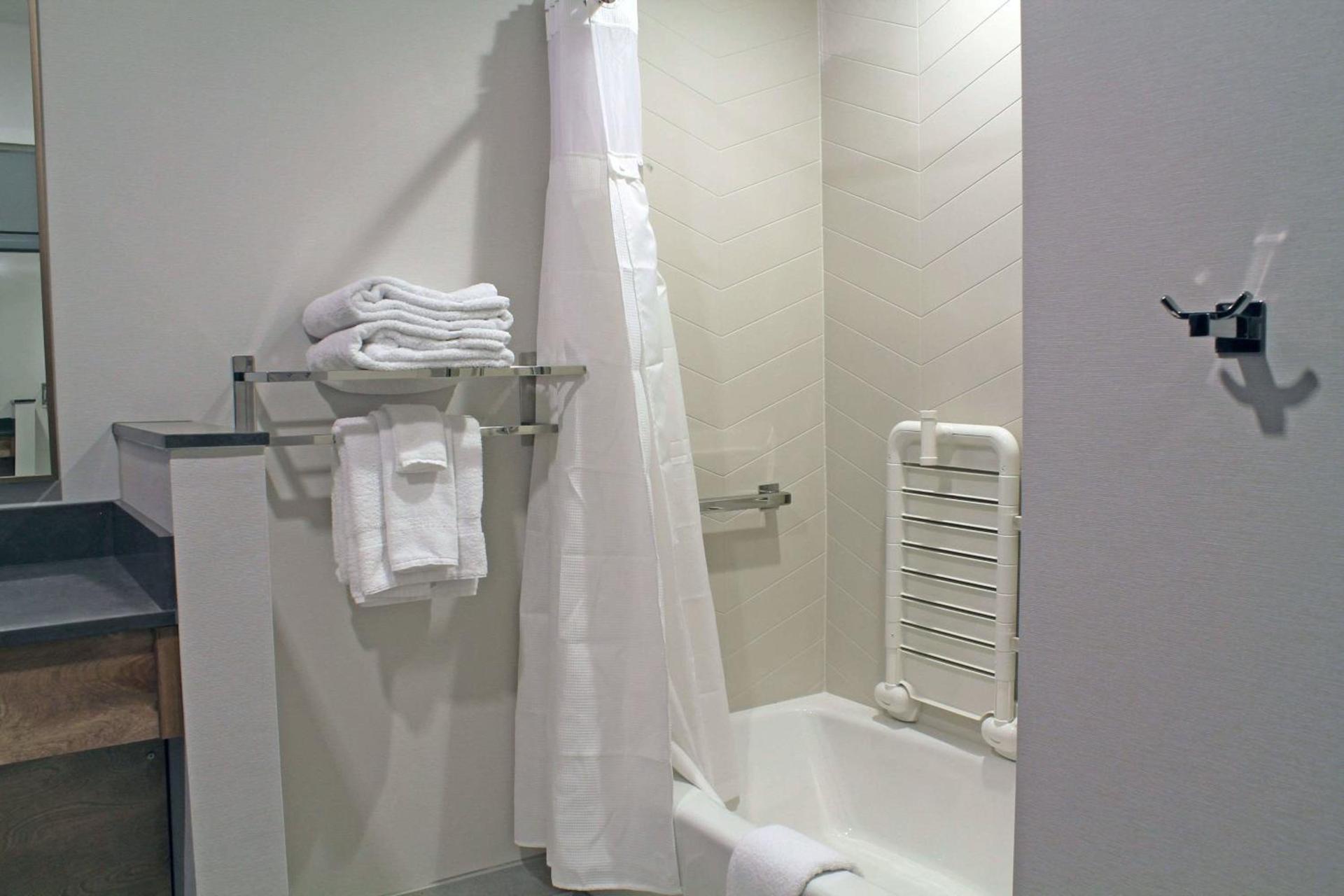 Fairfield by Marriott Inn & Suites St Louis South photo 17