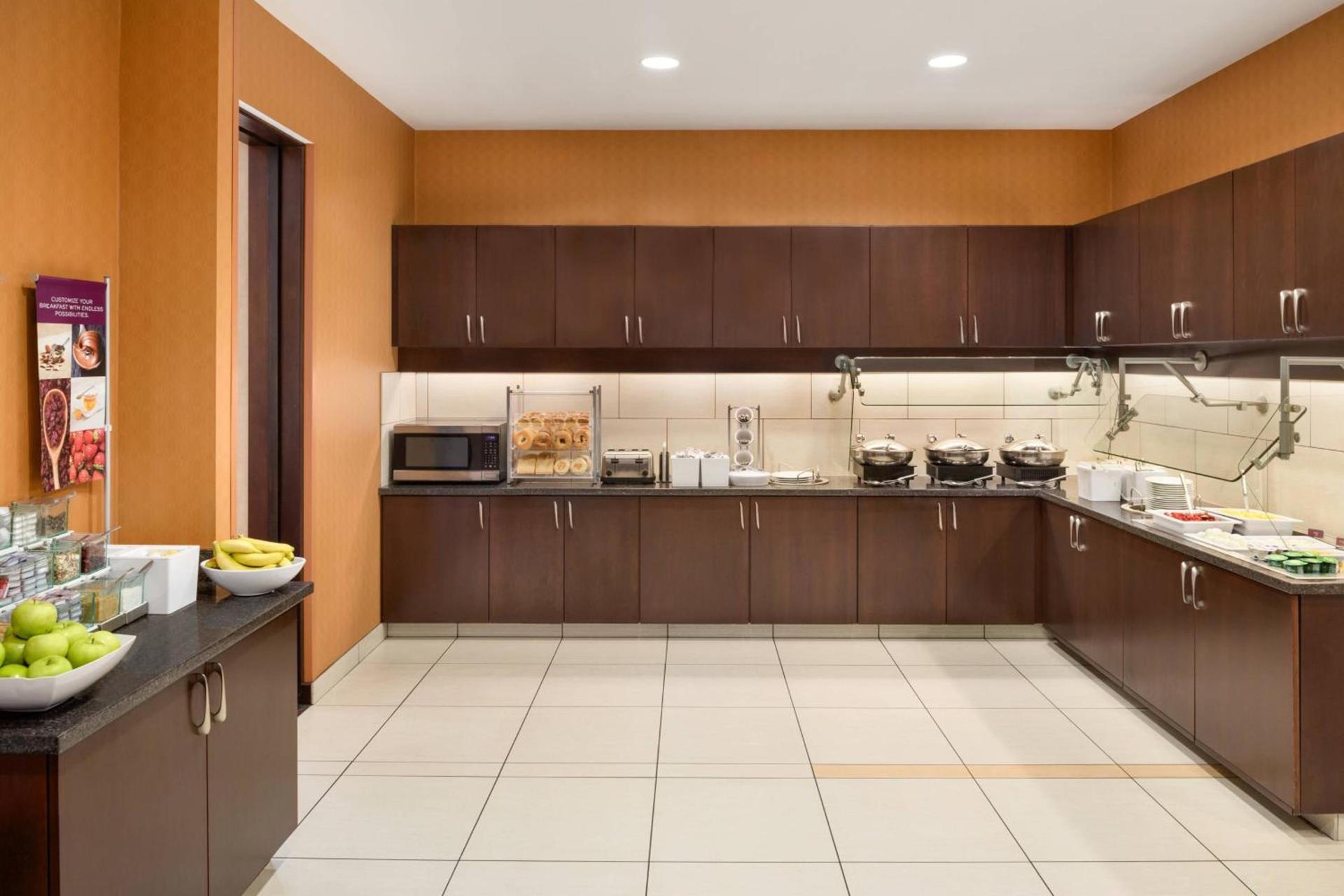 Residence Inn by Marriott Charleston North/Ashley Phosphate photo 23
