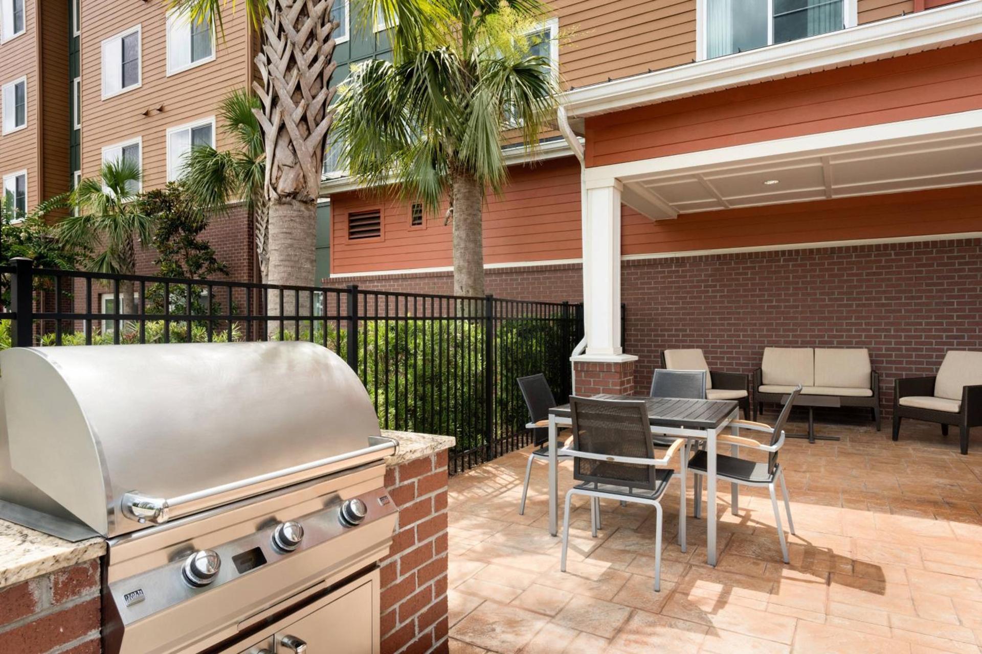 Residence Inn by Marriott Charleston North/Ashley Phosphate photo 20