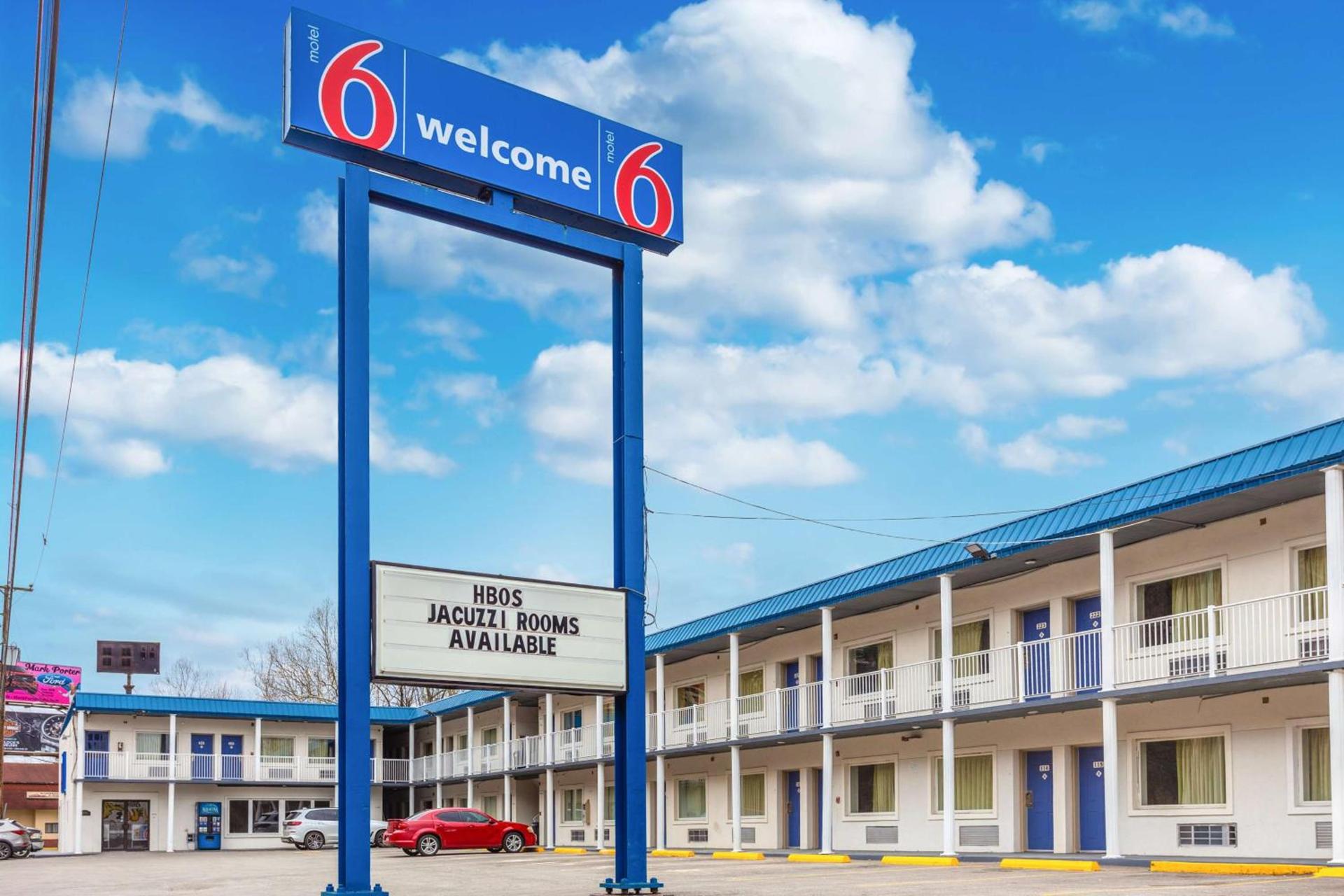 Motel 6-Huntington, WV — hotel in Huntington