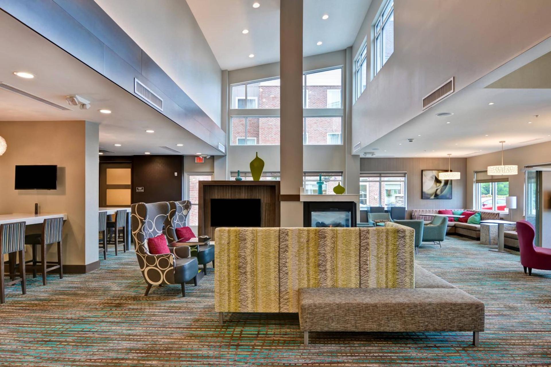 Residence Inn by Marriott Milwaukee North/Glendale photo 3