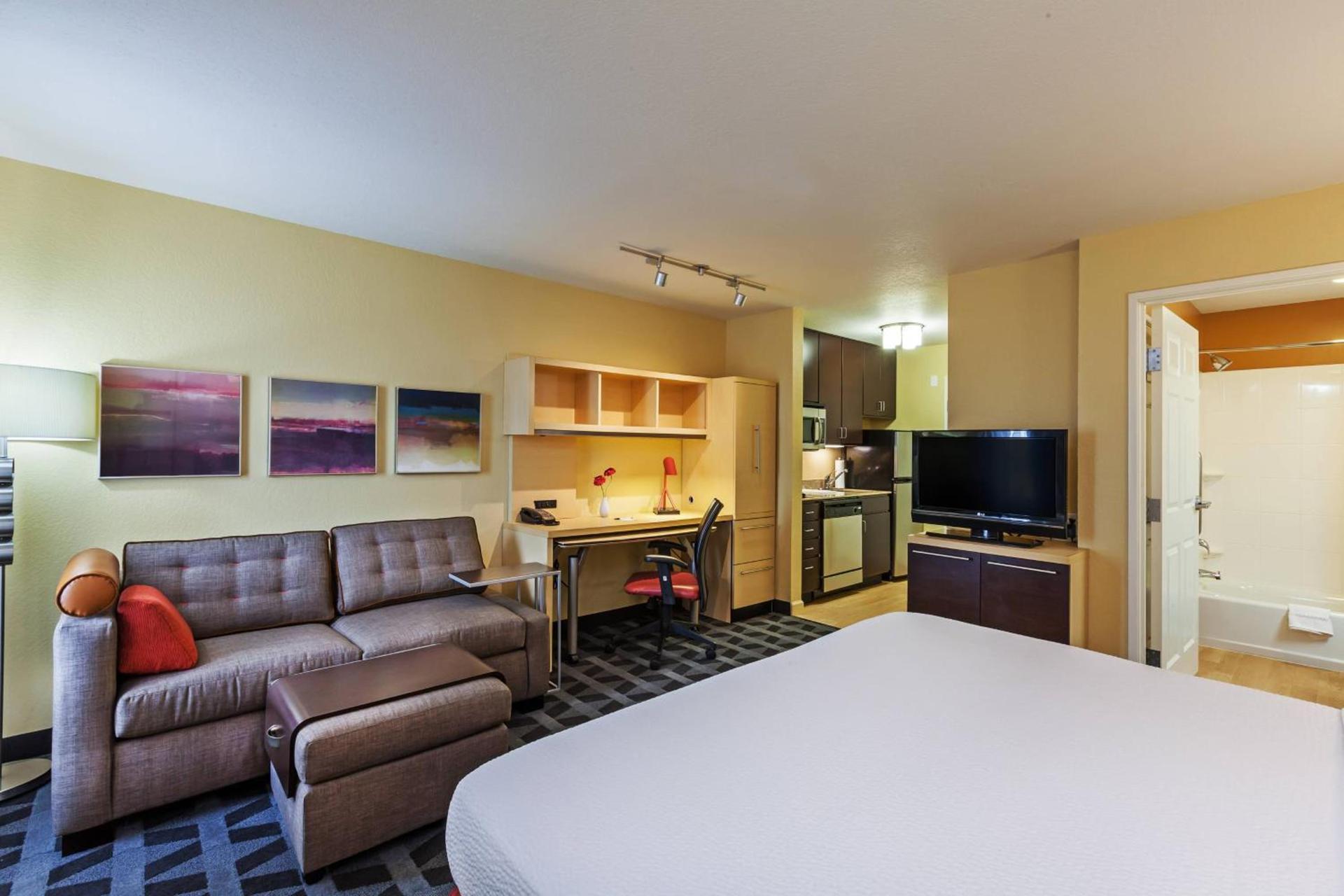 TownePlace Suites by Marriott Tulsa Broken Arrow photo 5