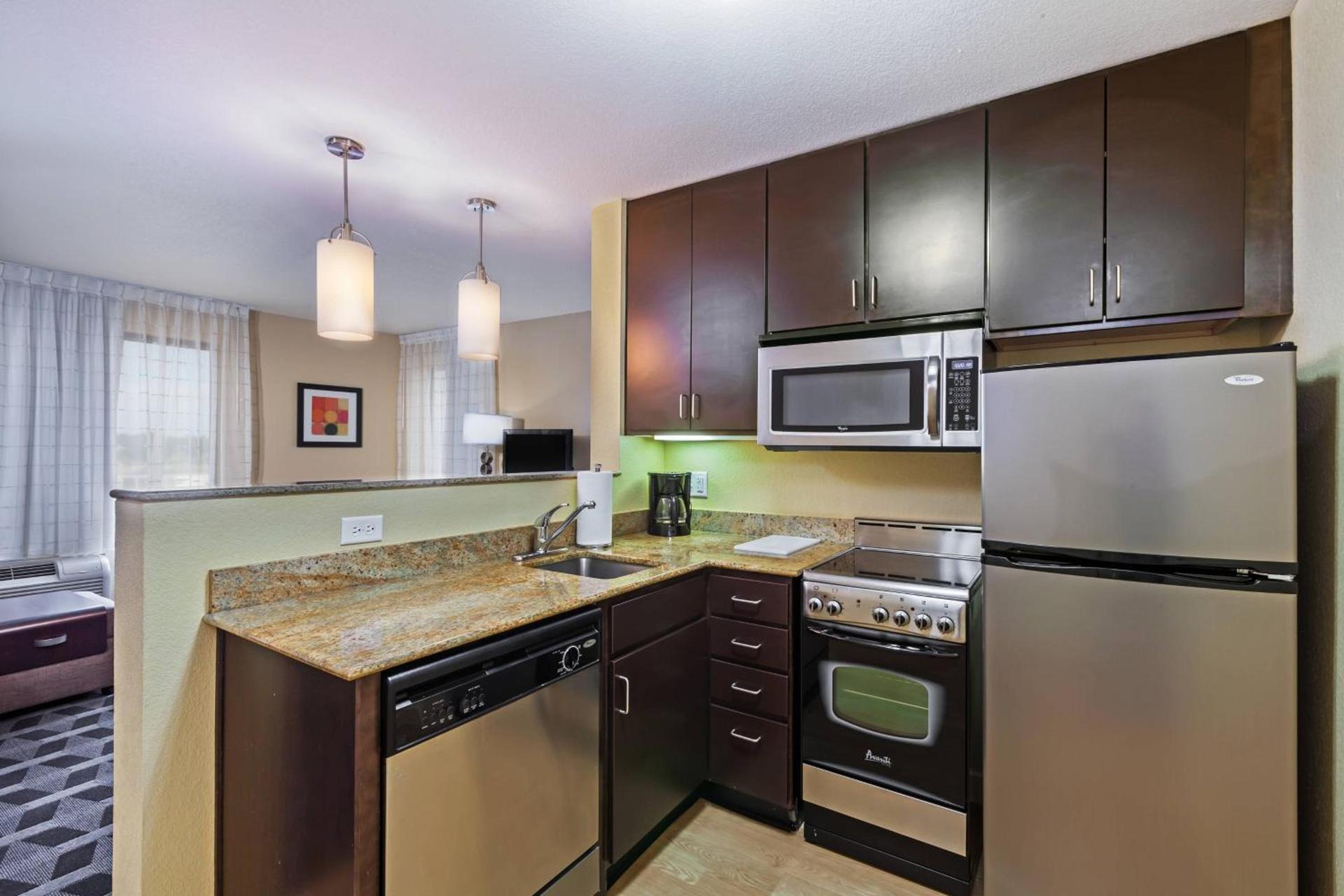TownePlace Suites by Marriott Tulsa Broken Arrow photo 19