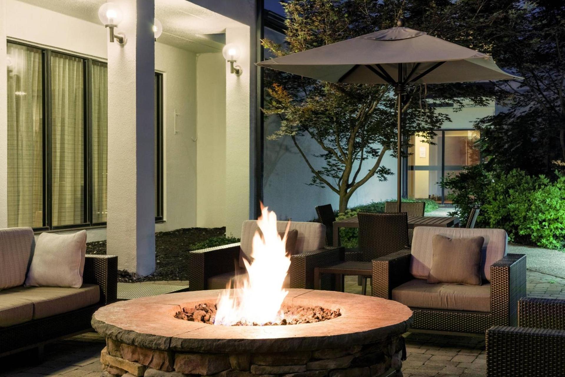 Courtyard Cincinnati Blue Ash photo 17