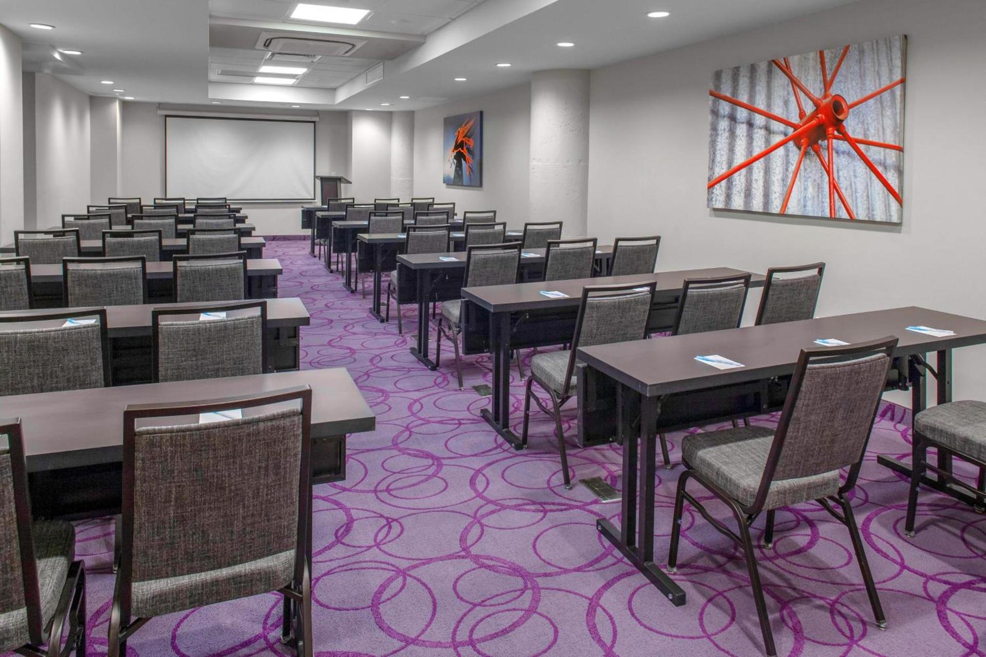 Fairfield Inn & Suites by Marriott Dallas Downtown photo 25