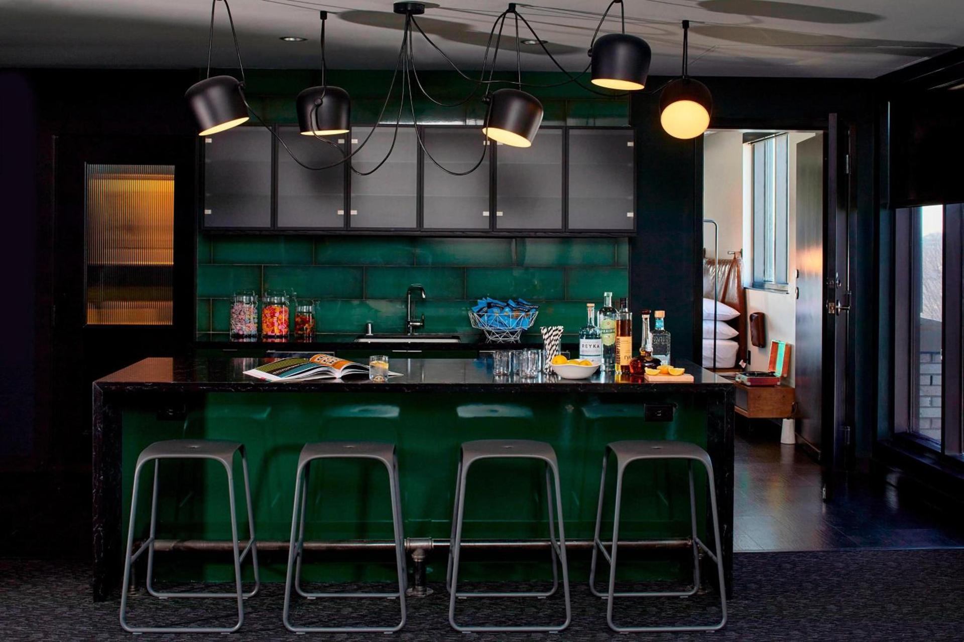 MOXY Minneapolis Uptown photo 24