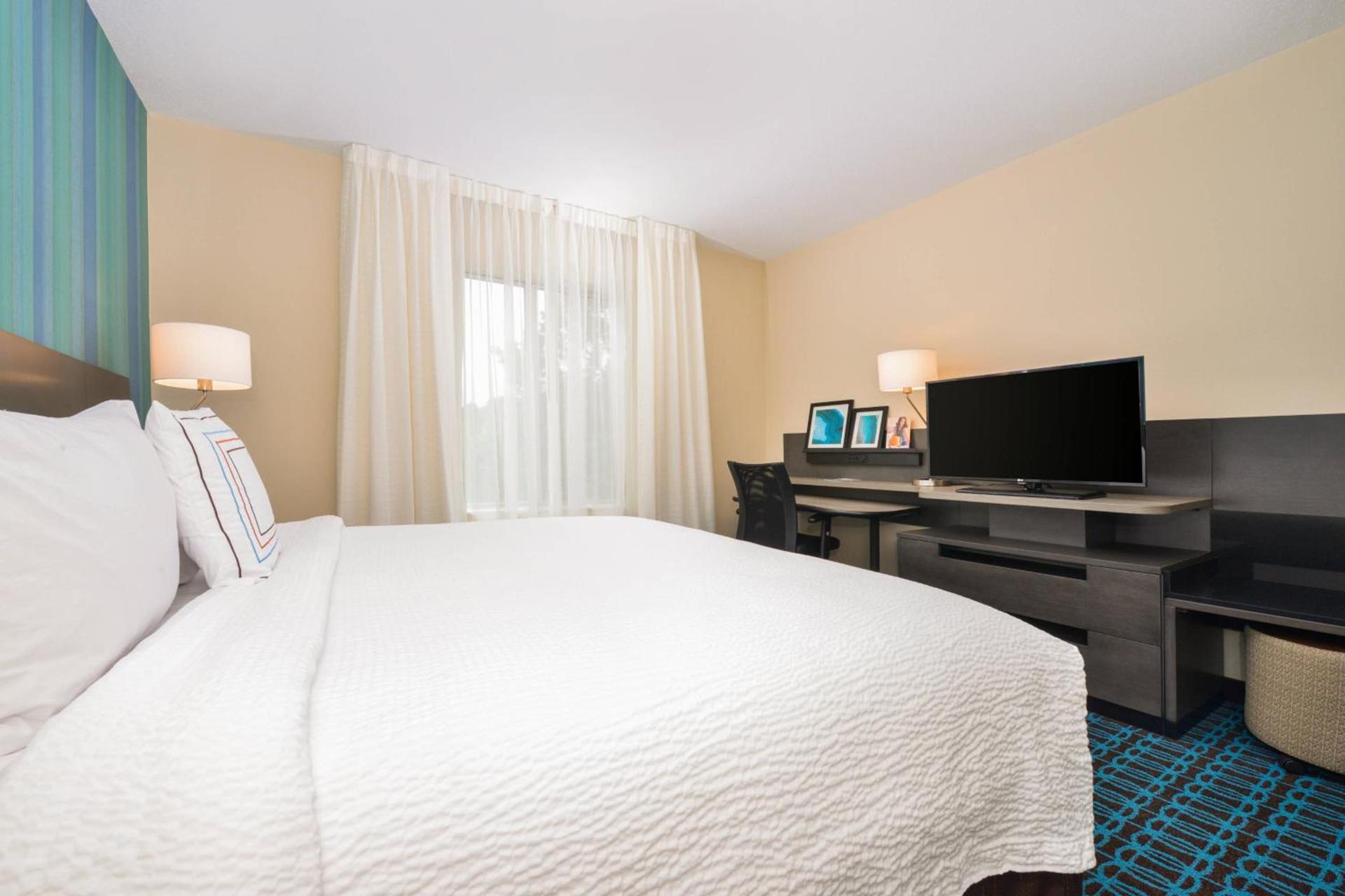Fairfield Inn & Suites by Marriott Raleigh Cary photo 13