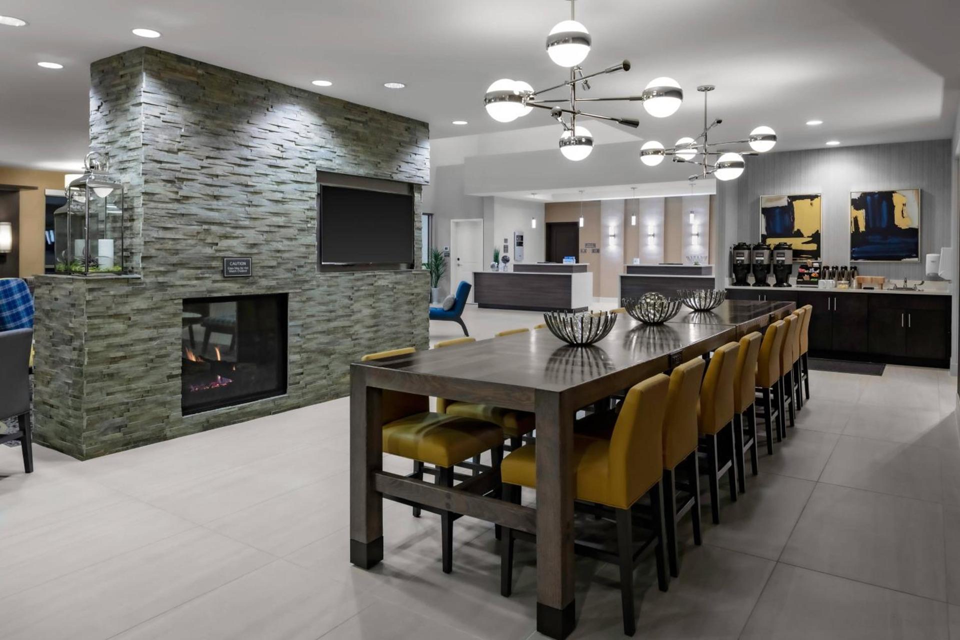 Residence Inn by Marriott Phoenix Mesa East photo 5