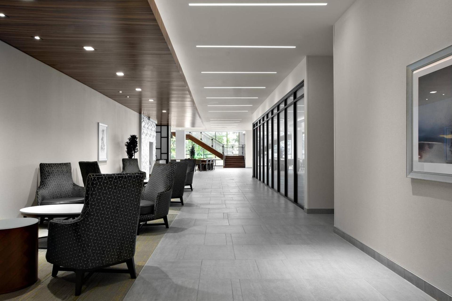 Courtyard by Marriott Knoxville Downtown photo 7