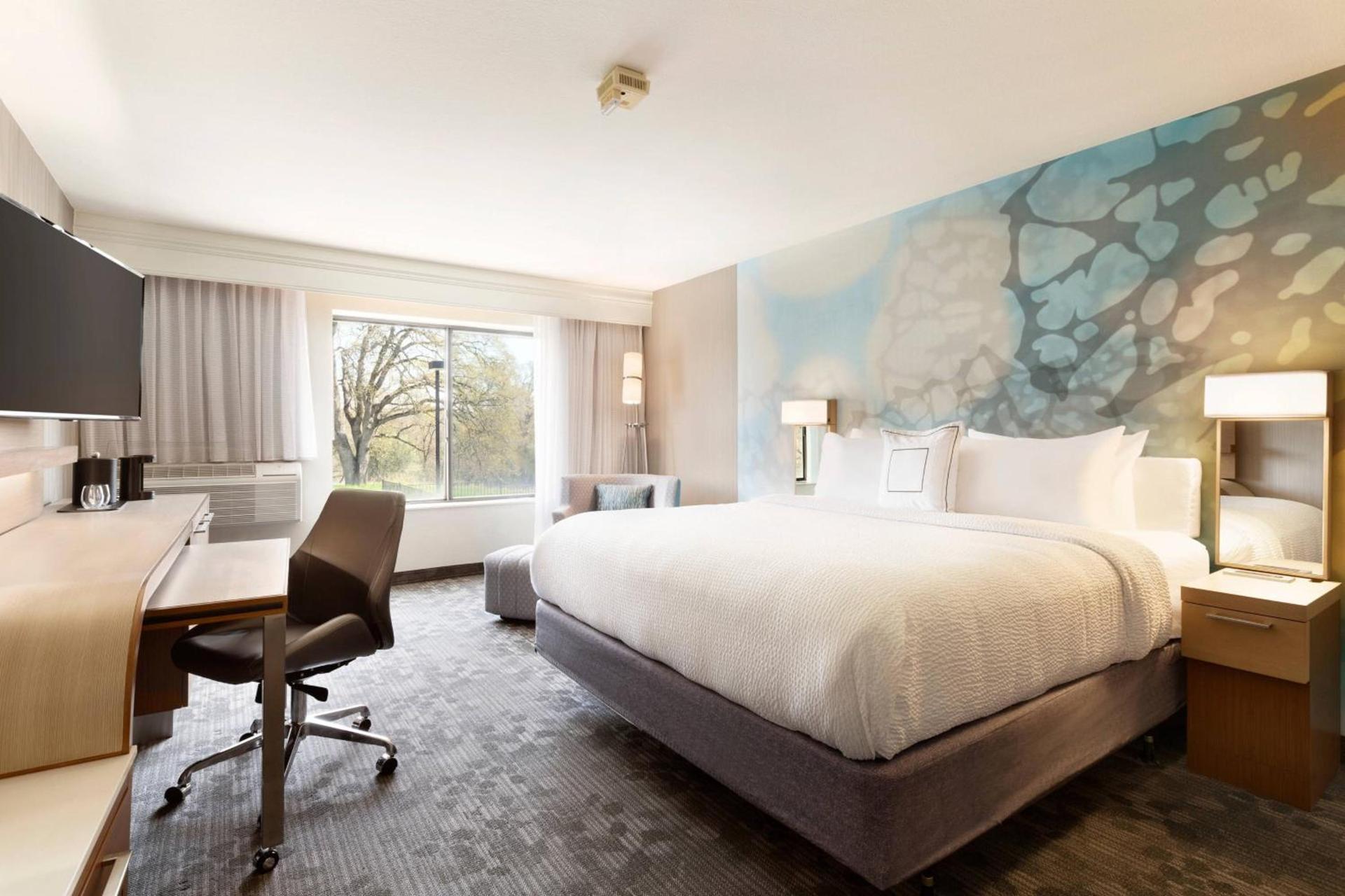Courtyard by Marriott Roseville photo 11