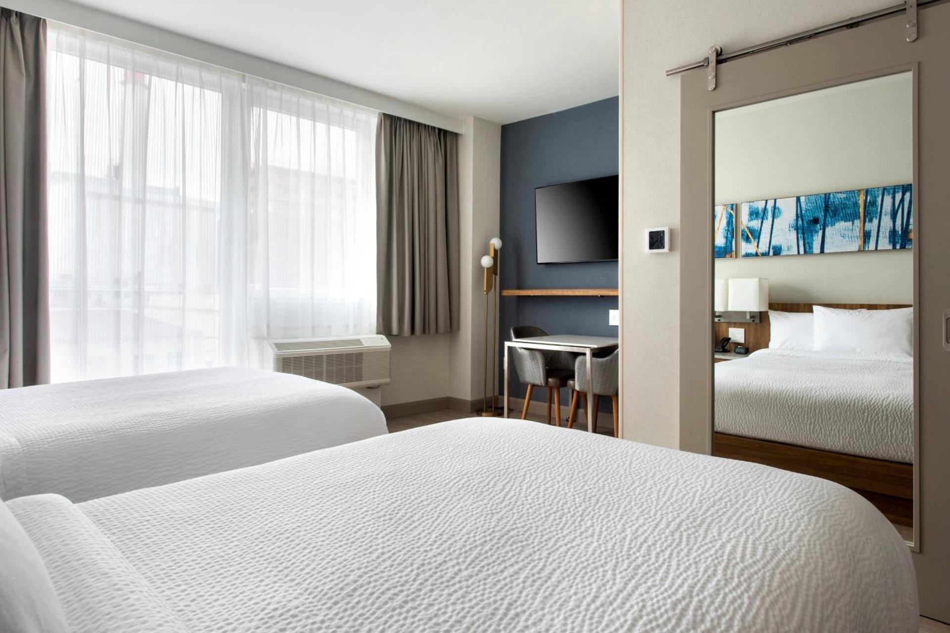 TownePlace Suites by Marriott New York Long Island City photo 9