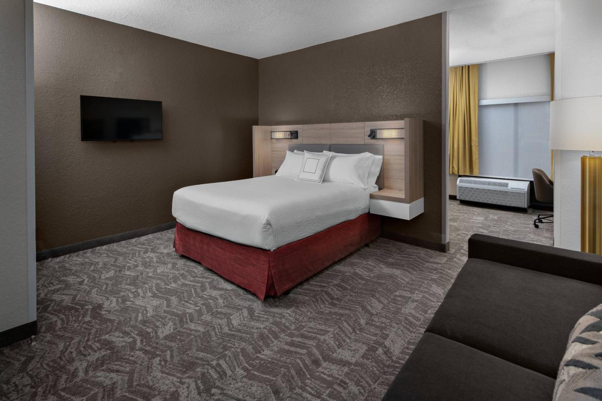 SpringHill Suites Houston Hobby Airport photo 3