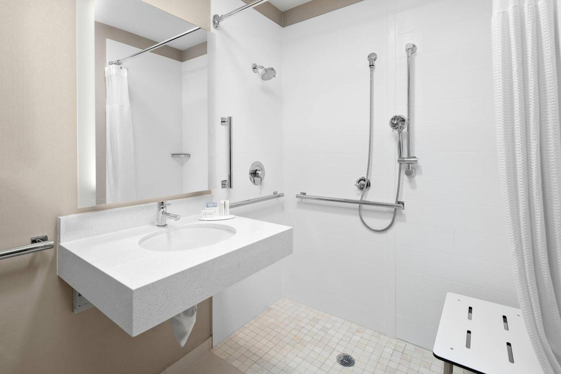 SpringHill Suites Houston Hobby Airport photo 10