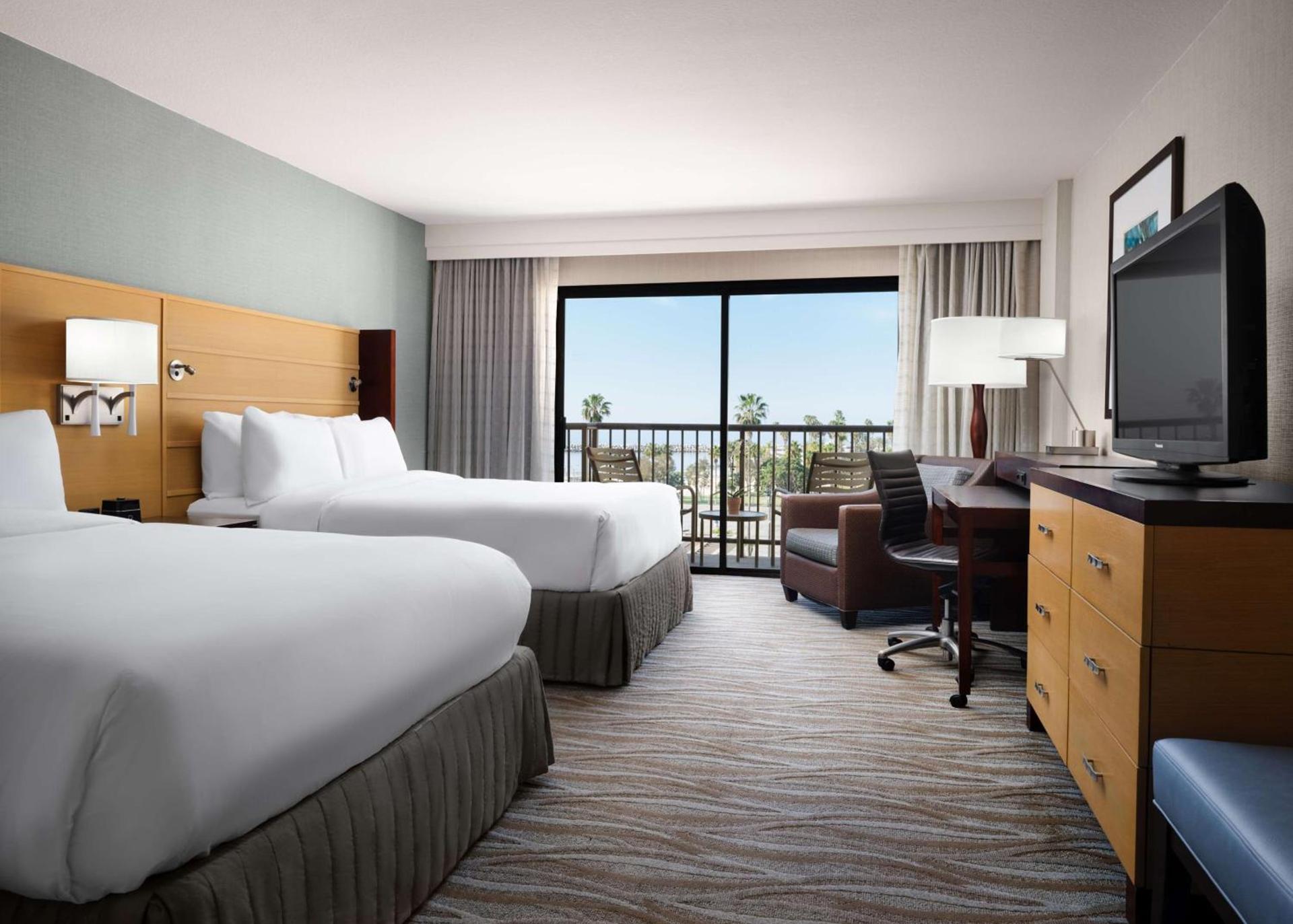 Sonesta Redondo Beach and Marina photo 32