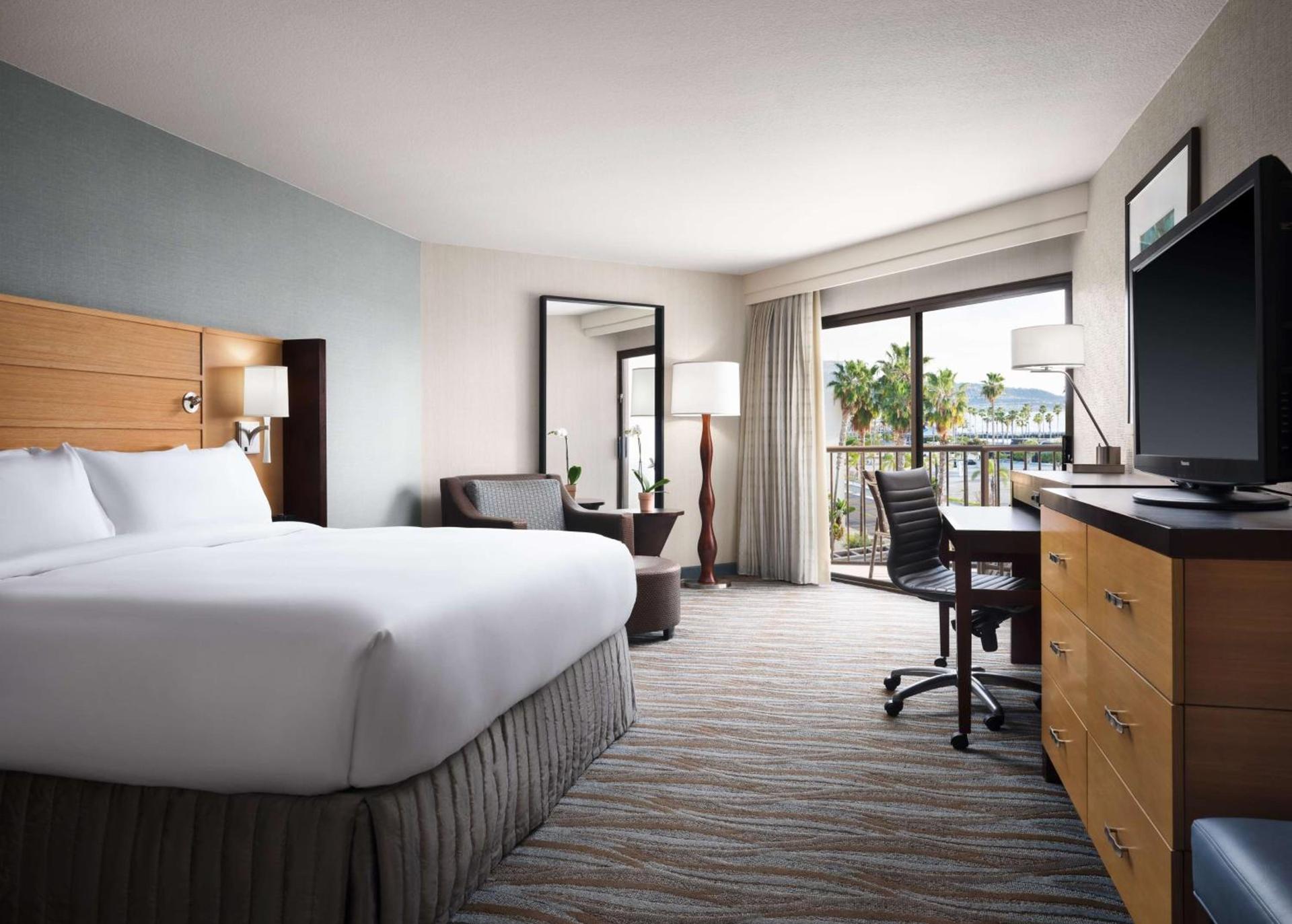 Sonesta Redondo Beach and Marina photo 31