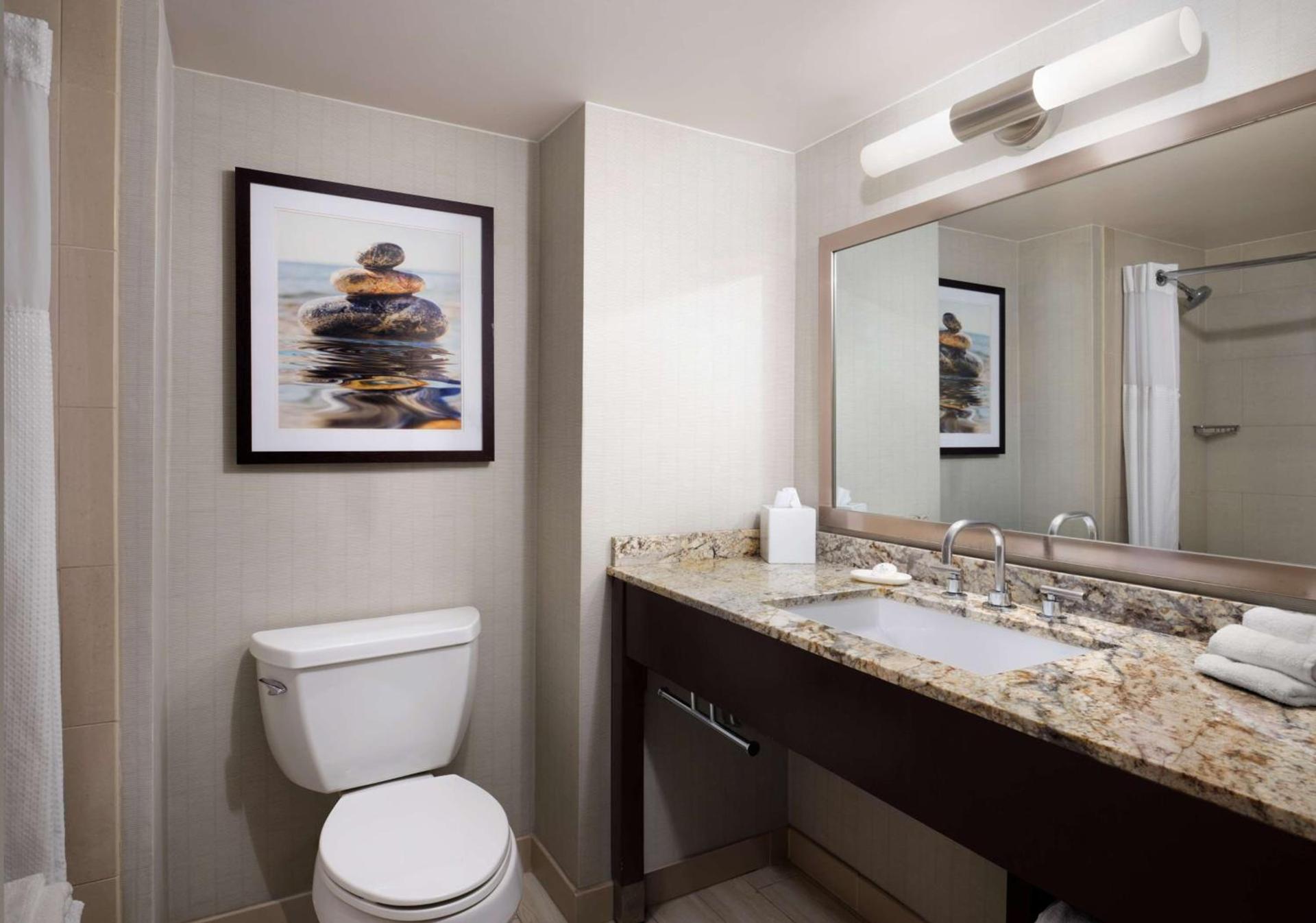 Sonesta Redondo Beach and Marina photo 42