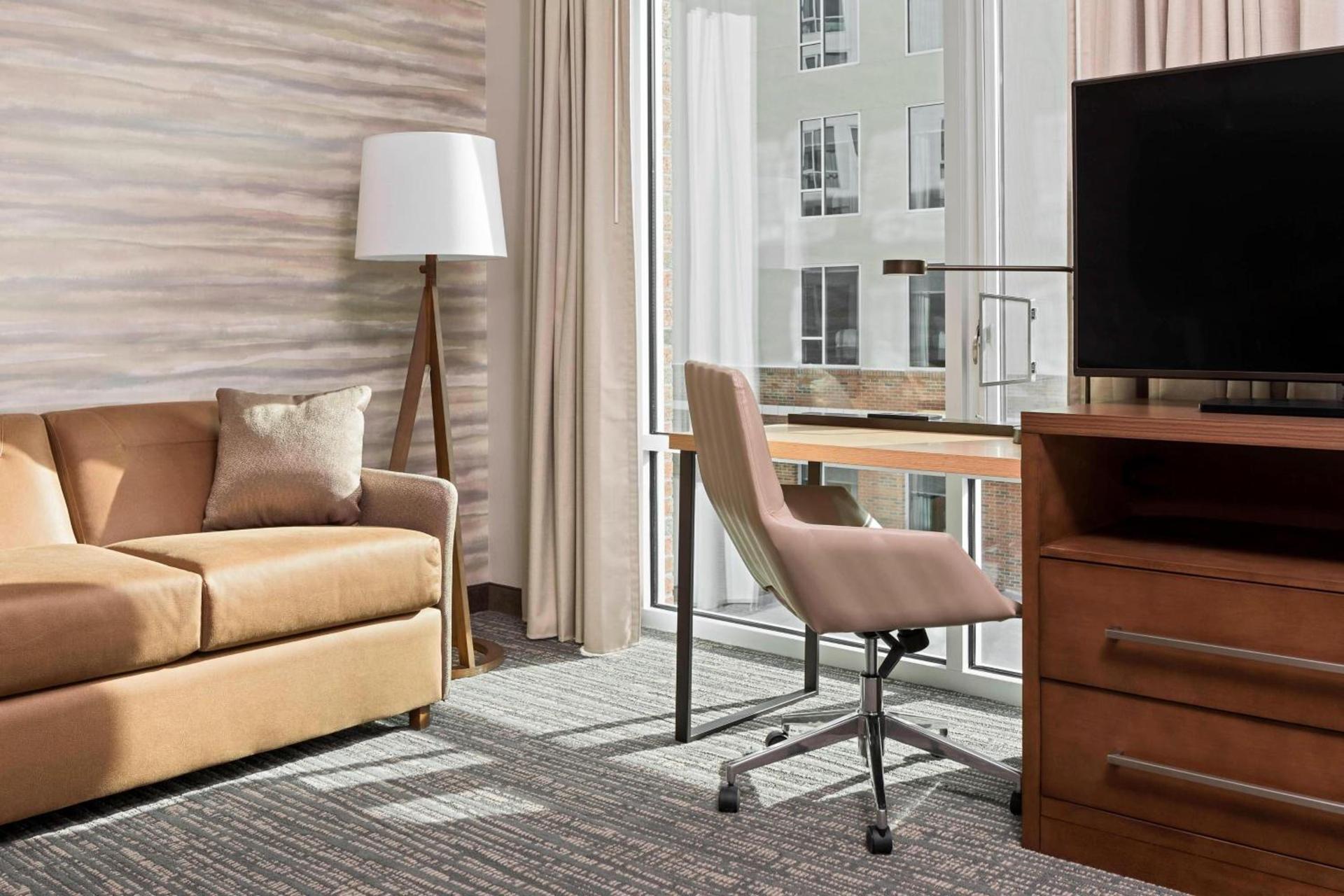 Residence Inn by Marriott Greenville Downtown photo 16
